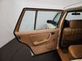 Mercedes-Benz 300 TD wagon Beige - thumbnail 32