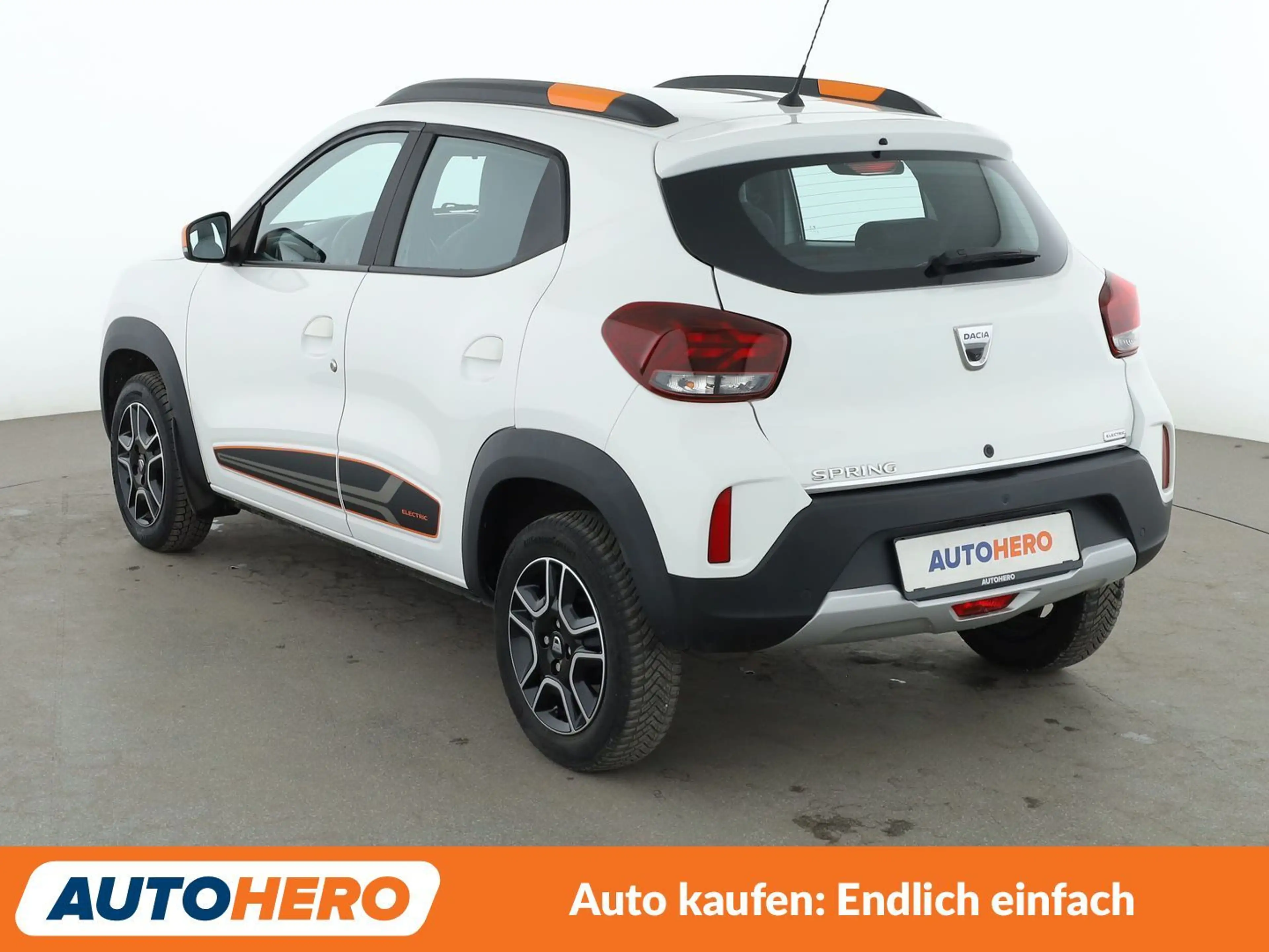 Dacia Spring electric drive 33 kW Comfort Plus Aut.*NAVI*LIMIT* — photo 4