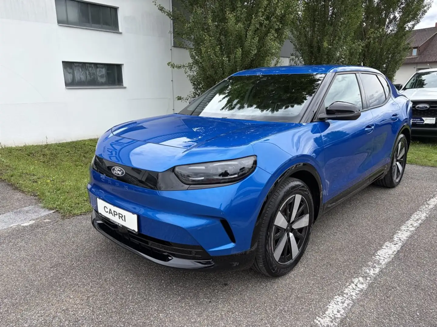 Ford Capri Select Extended Range 77kWh-286PS RWD A1 Blau - 1