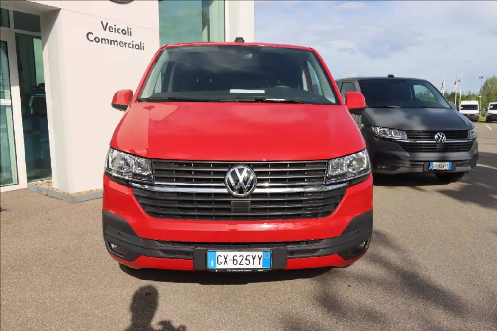 Volkswagen Transporter T6.1  30 2.0 tdi 150cv Business p.c. dsg7 Rosso - 2