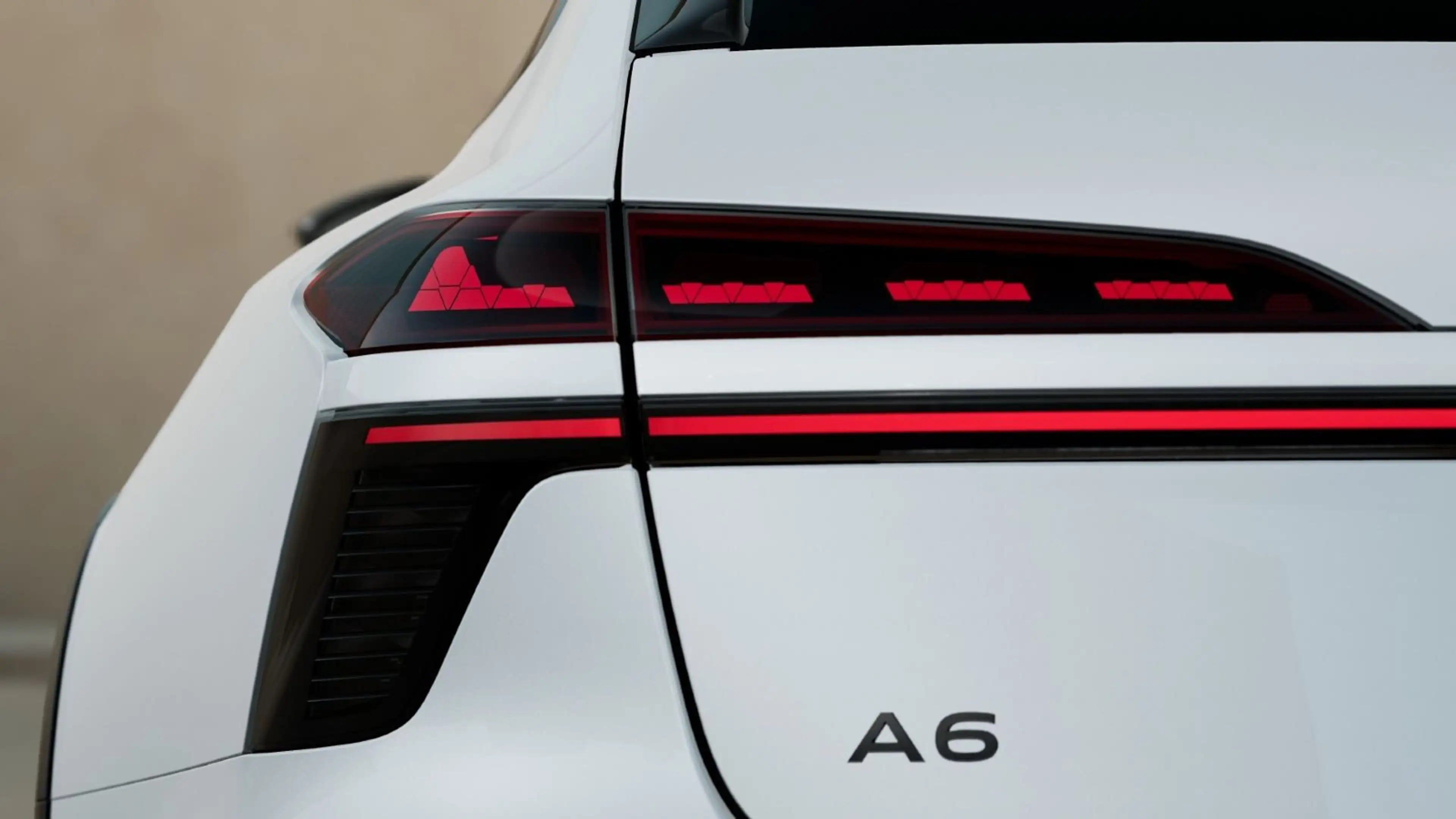 Audi A6 allroad A6 allroad e-hybrid quattro 270 kW - Markteinfüh — photo 8
