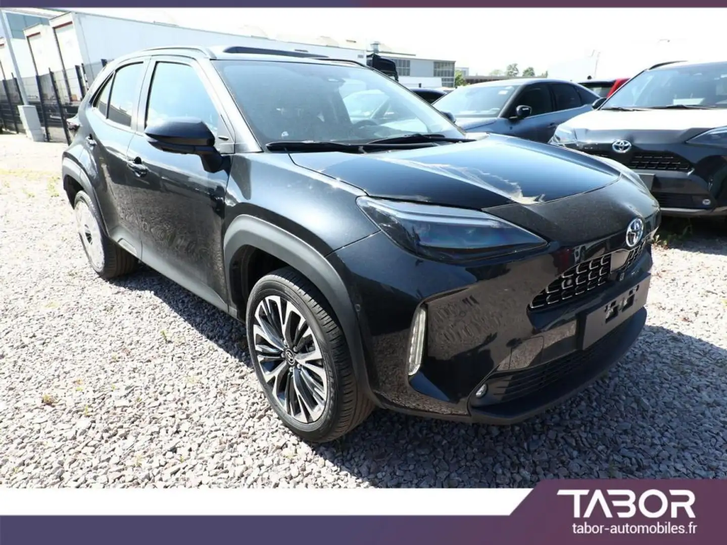 Toyota Yaris Cross 1.5 Hybrid 116 4x4 GPS LED Noir - 2