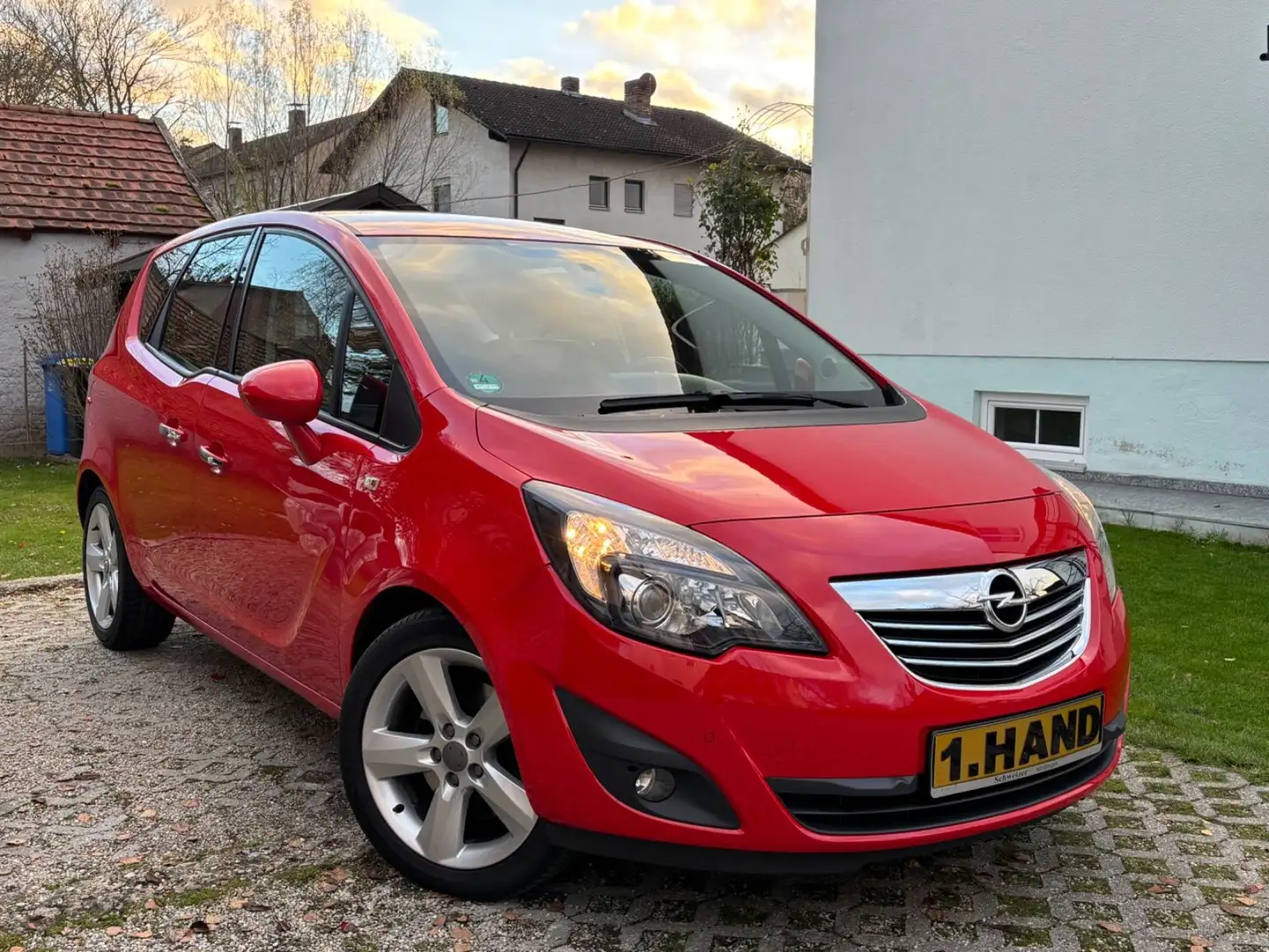 Opel Meriva B Innovation 1.HD Lenkradheizung+Navi+PDC Rot - 1