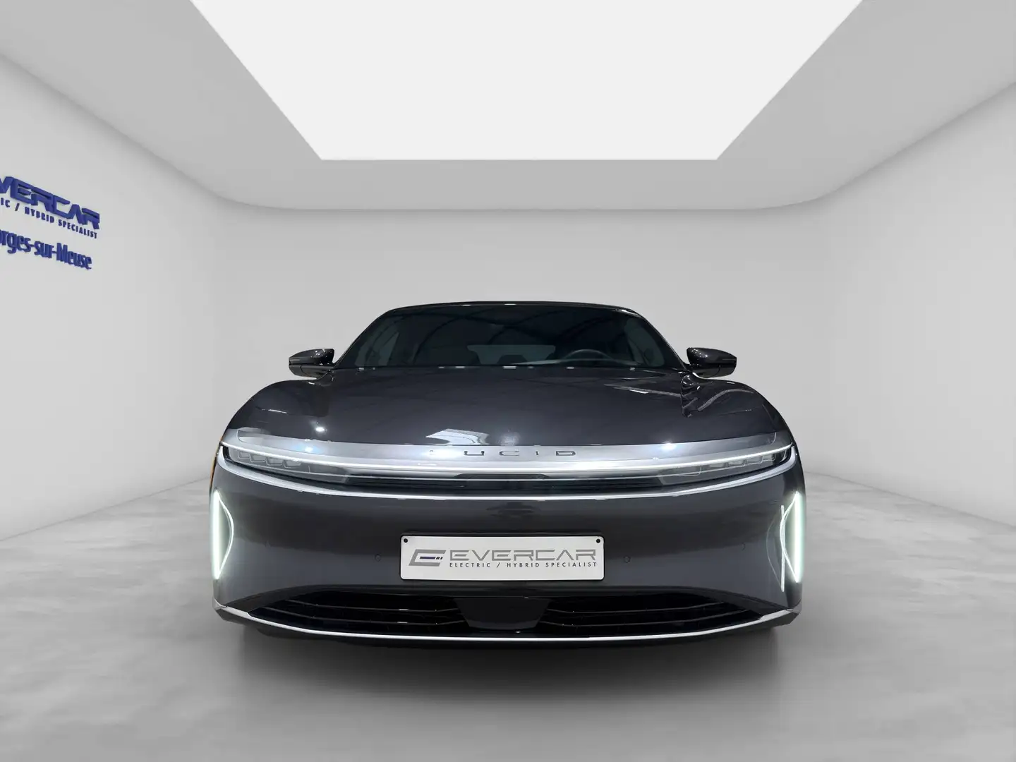 Lucid Air PURE DUAL MOTOR AWD ***360° CAMERA*HEATED FRONT/REAR SEATS*APPLECARPLAY*SURREAL SOUND SYSTEM*** Grau - 2