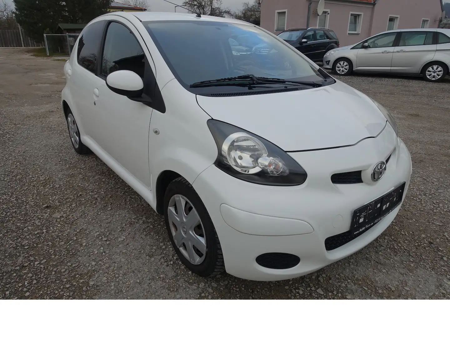 Toyota Aygo Cool Klima 8-fach bereift Euro 5 Weiß - 1