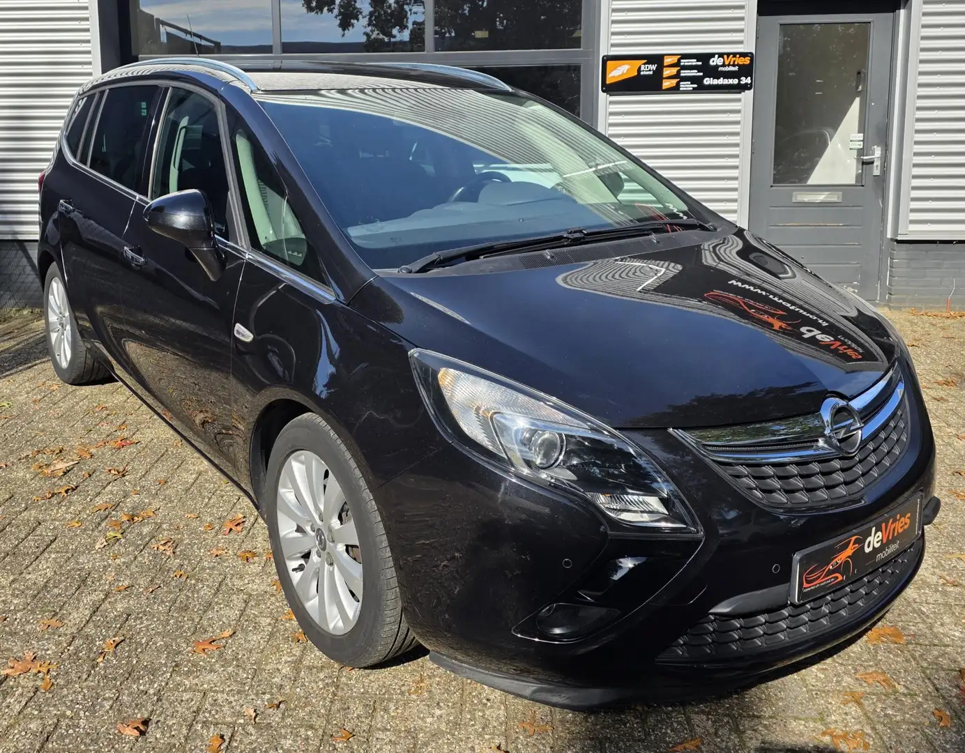 Opel Zafira 1.8 Selection *7PERS-CLIMA-CRUISECTRL* Zwart - 1
