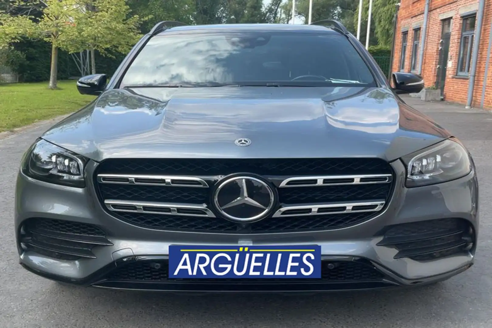 Mercedes-Benz GLS 400 400d 4Matic Gris - 2