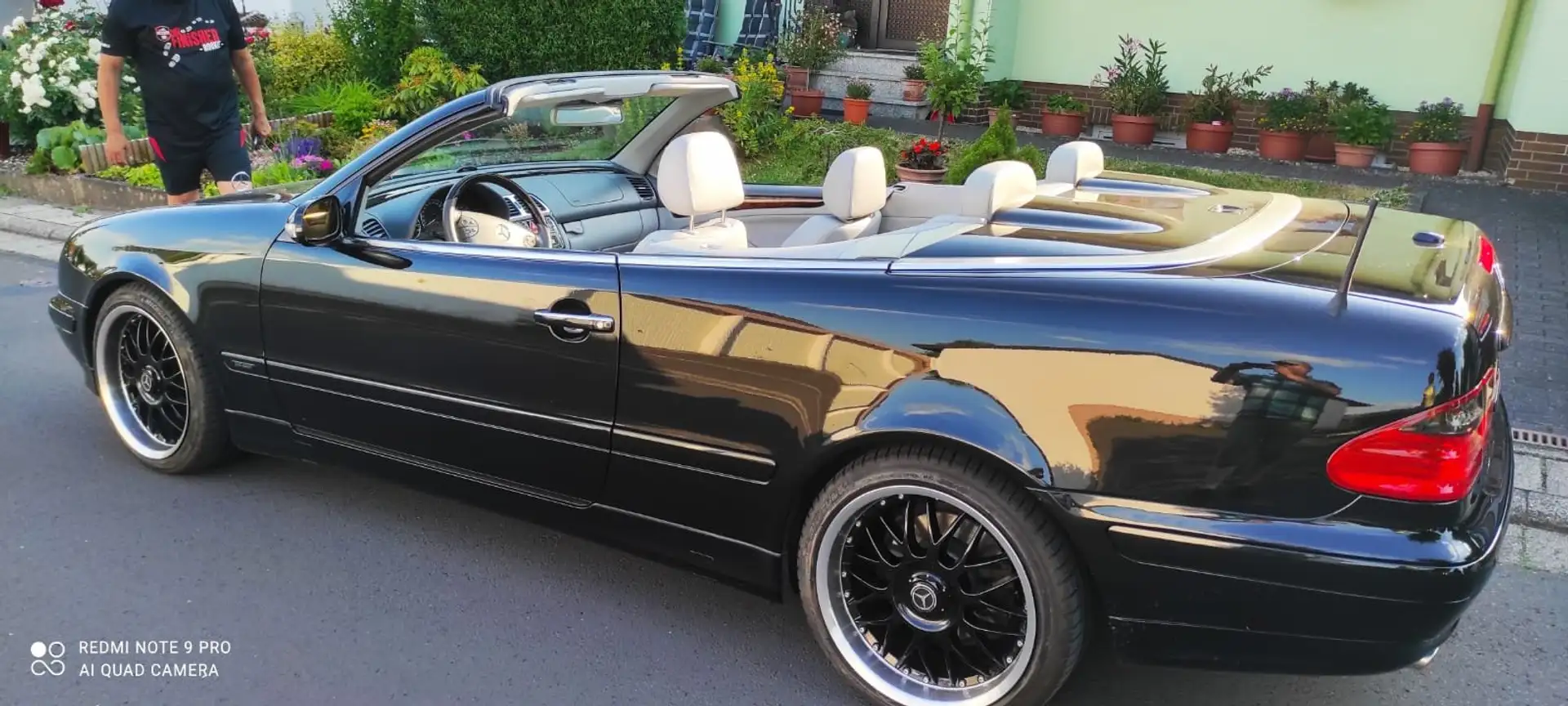 Mercedes-Benz CLK 320 Cabrio Avantgarde (Kundenauftrag) Schwarz - 2