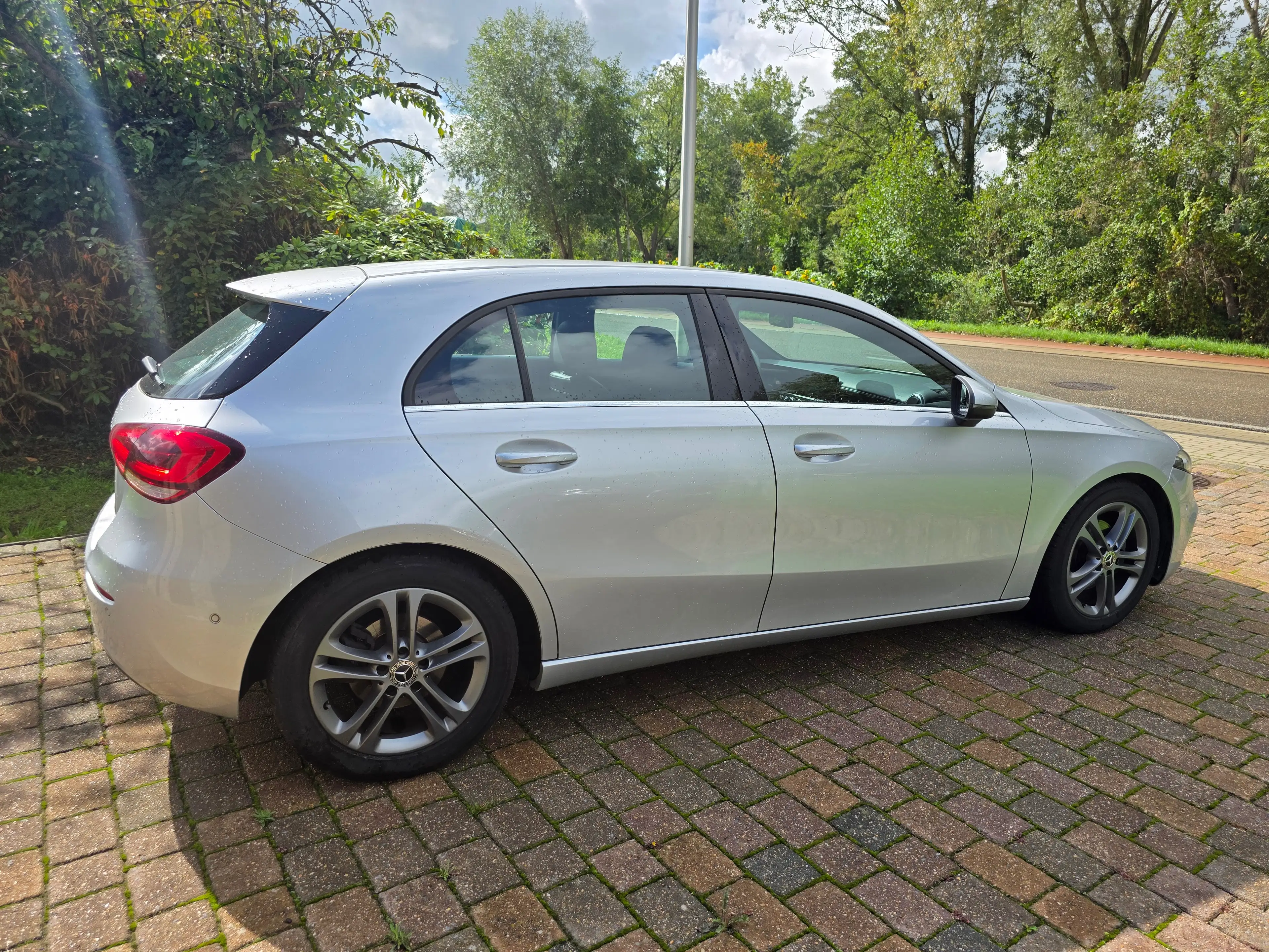 Mercedes-Benz A 180 A 180 Business Solution — photo 15