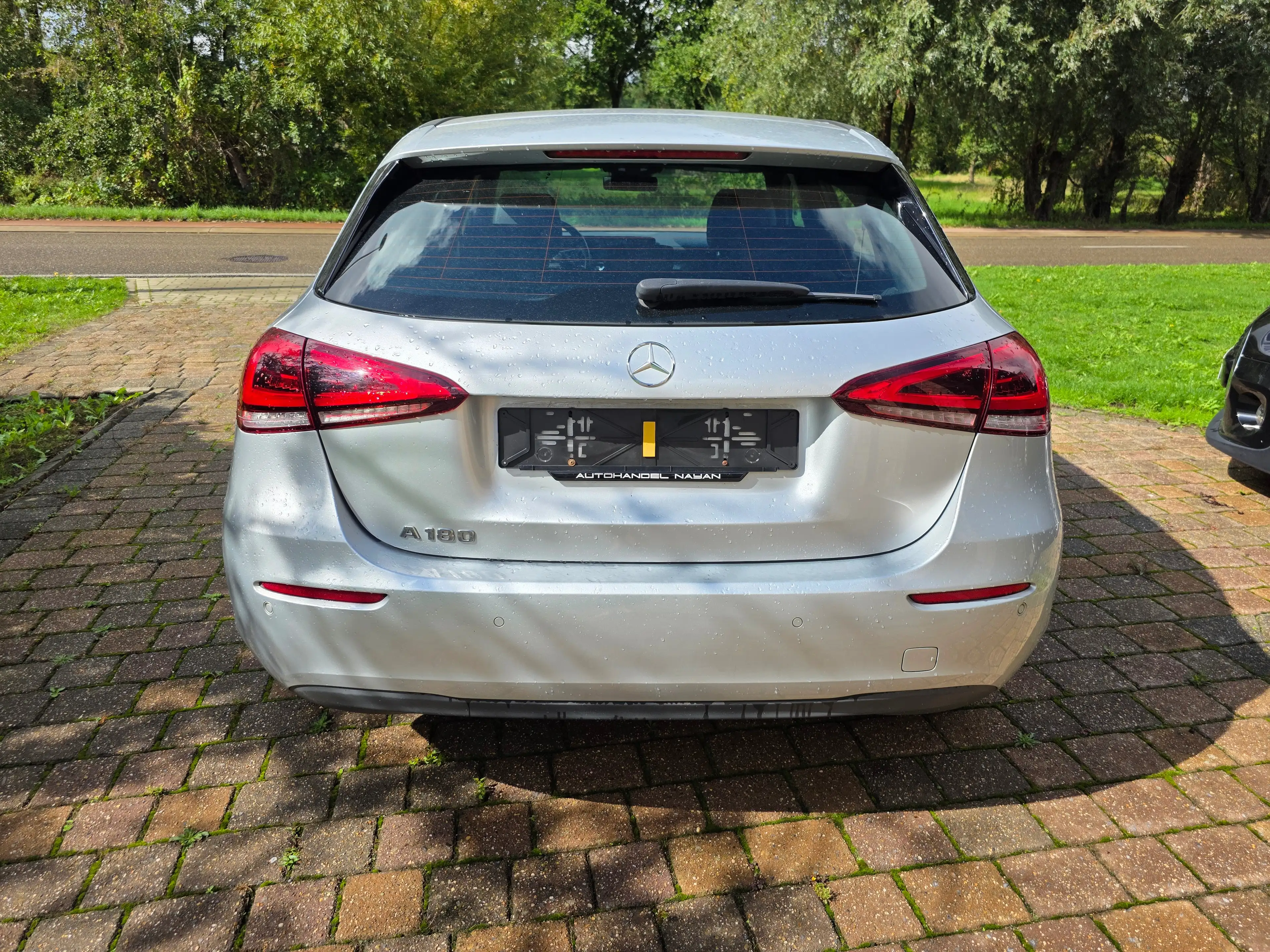 Mercedes-Benz A 180 A 180 Business Solution — photo 11