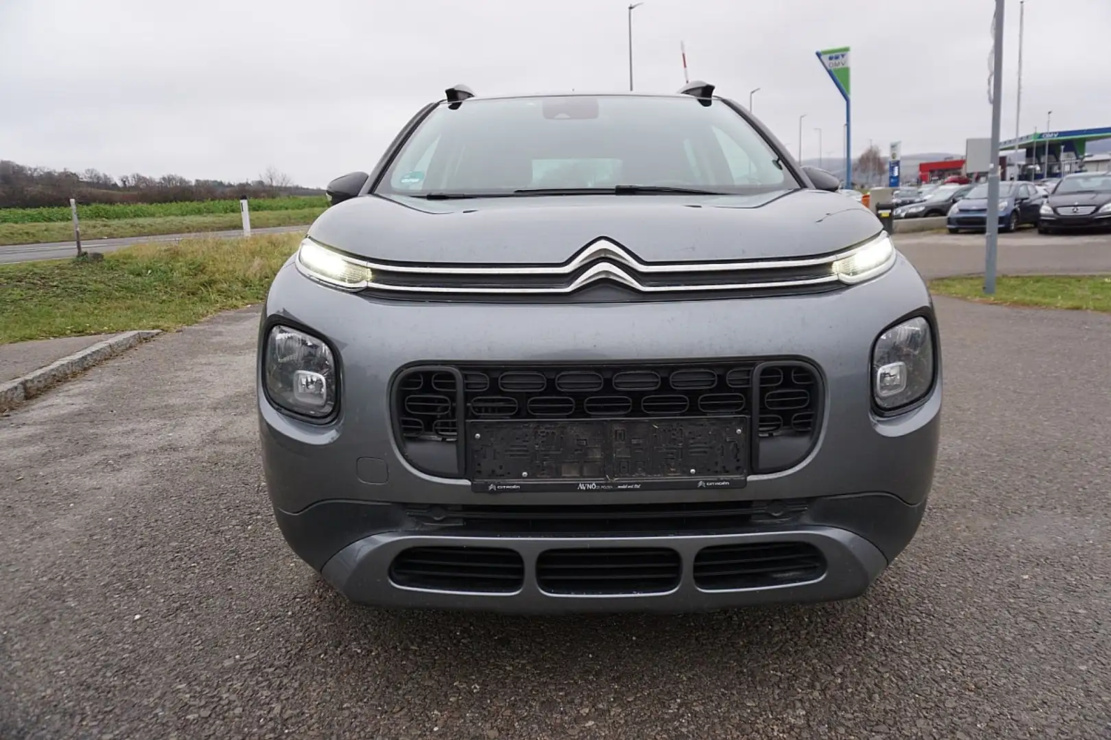 Citroen C3 Aircross PureTech 110 S&S 5-Gang-Manuell Shine Grau - 1