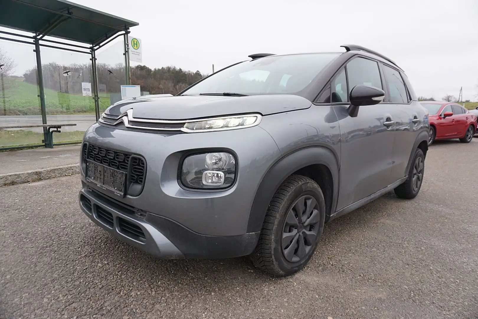 Citroen C3 Aircross PureTech 110 S&S 5-Gang-Manuell Shine Grau - 2