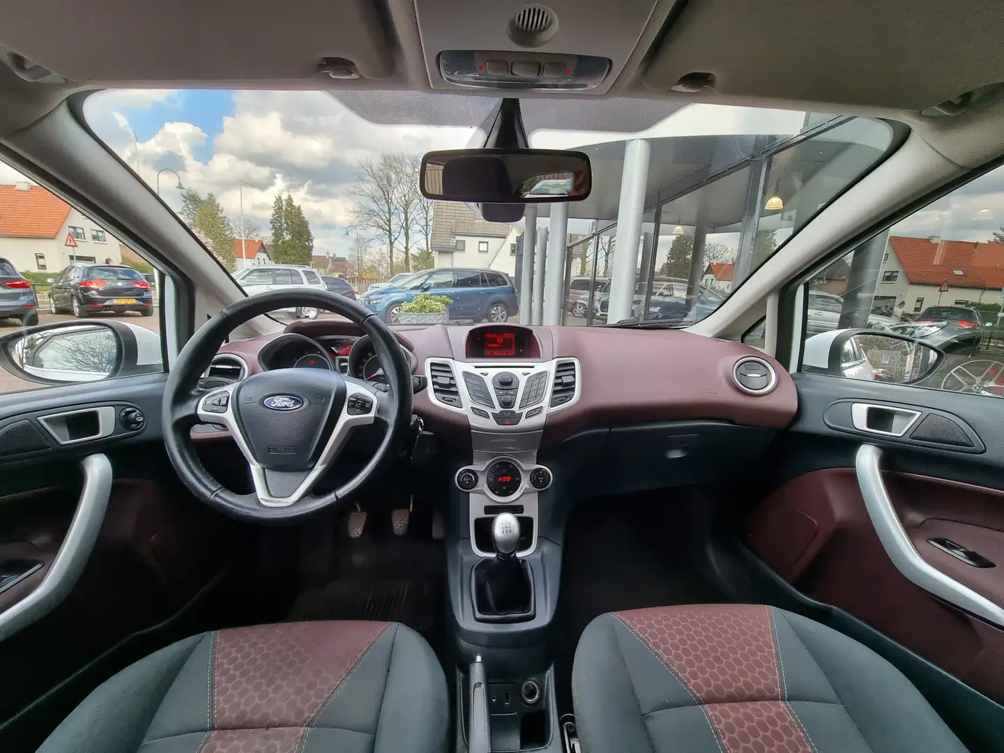 Ford Fiesta 1.4 Titanium CLIMATE | CRUISE | BLUETOOTH | NETTE Weiß - 2