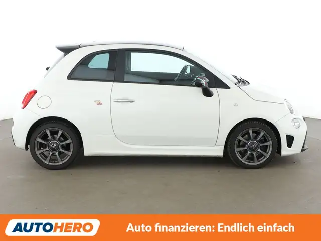 Abarth 595 view 7