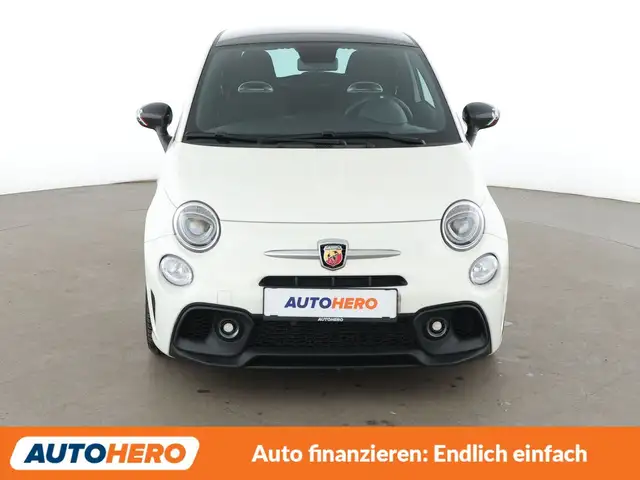 Abarth 595 view 9