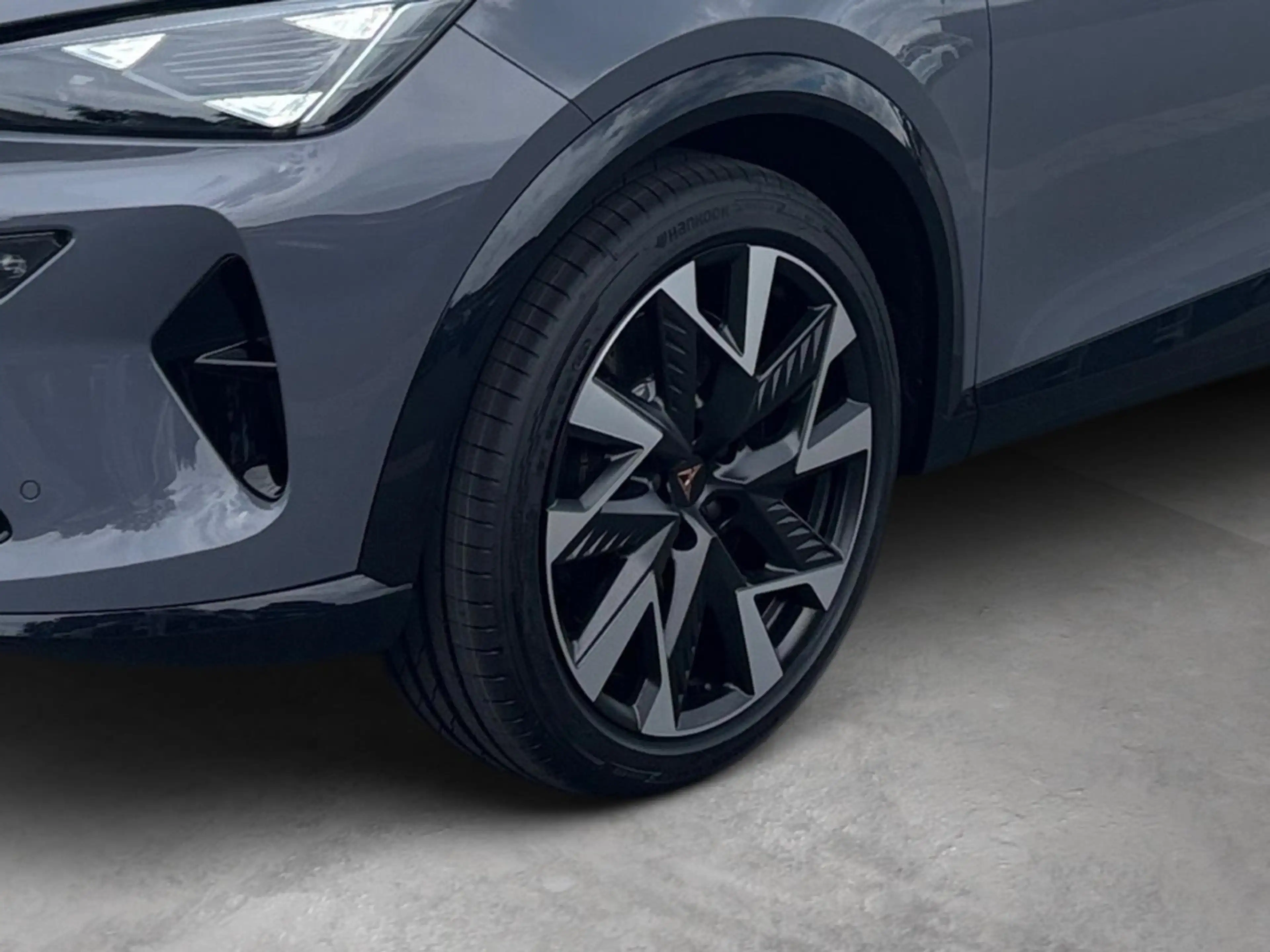 CUPRA Formentor VZ 2.0 TSI 4Drive AHK Sennheiser LED FullLink — photo 8
