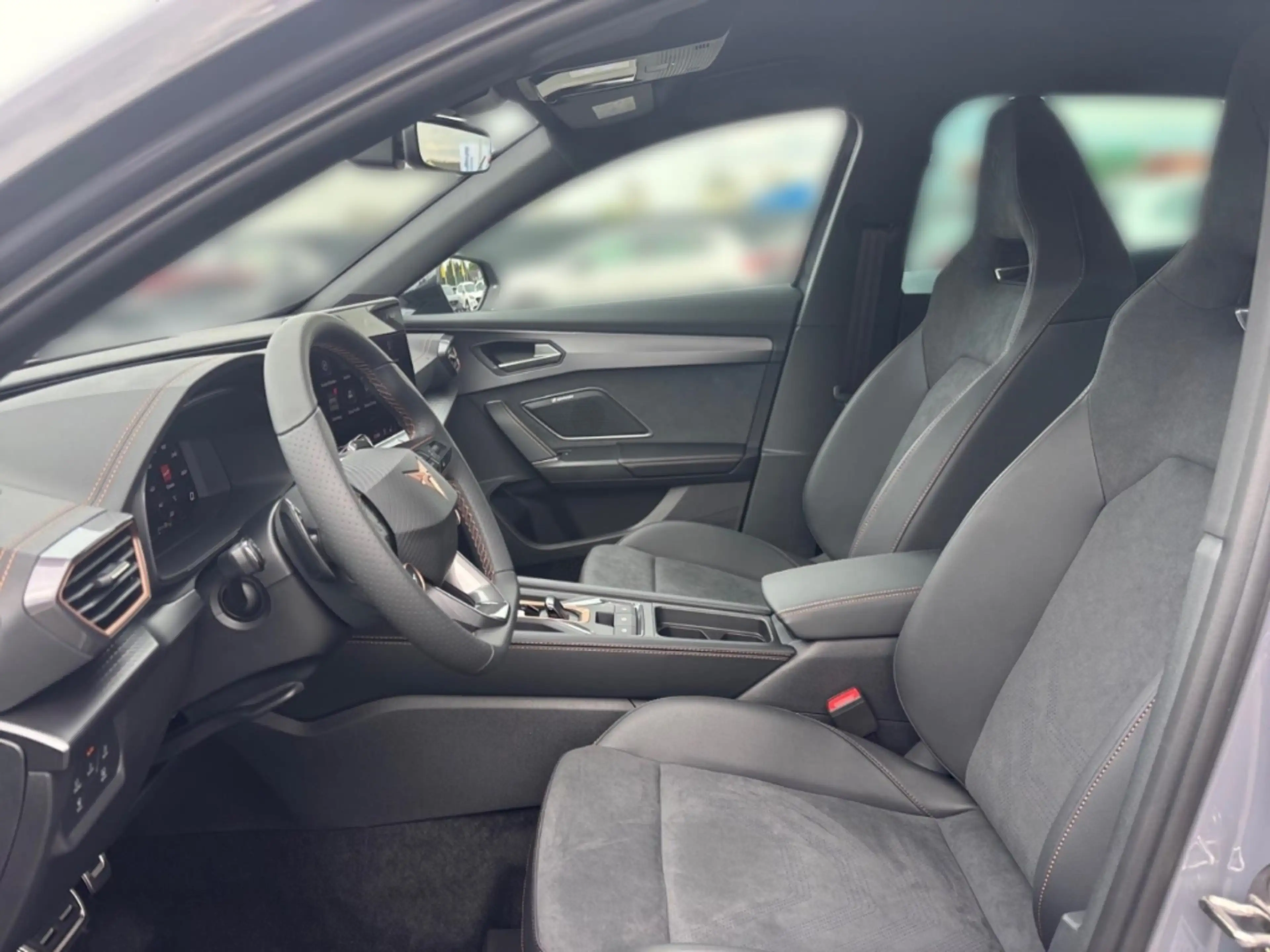 CUPRA Formentor VZ 2.0 TSI 4Drive AHK Sennheiser LED FullLink — photo 12