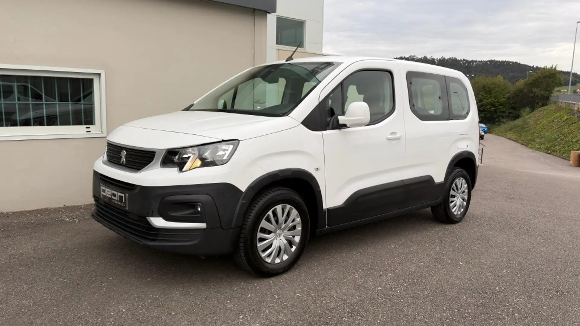 Peugeot Rifter 1.5BlueHDi S&S Standard Active Pack 100 Blanco - 1