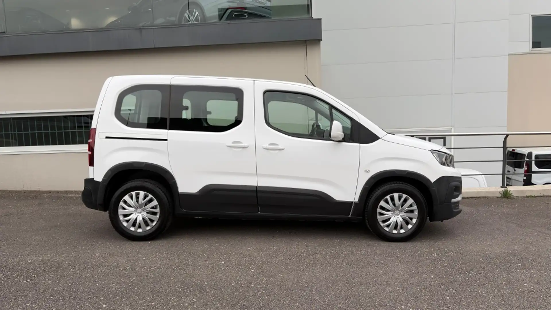 Peugeot Rifter 1.5BlueHDi S&S Standard Active Pack 100 Blanco - 2