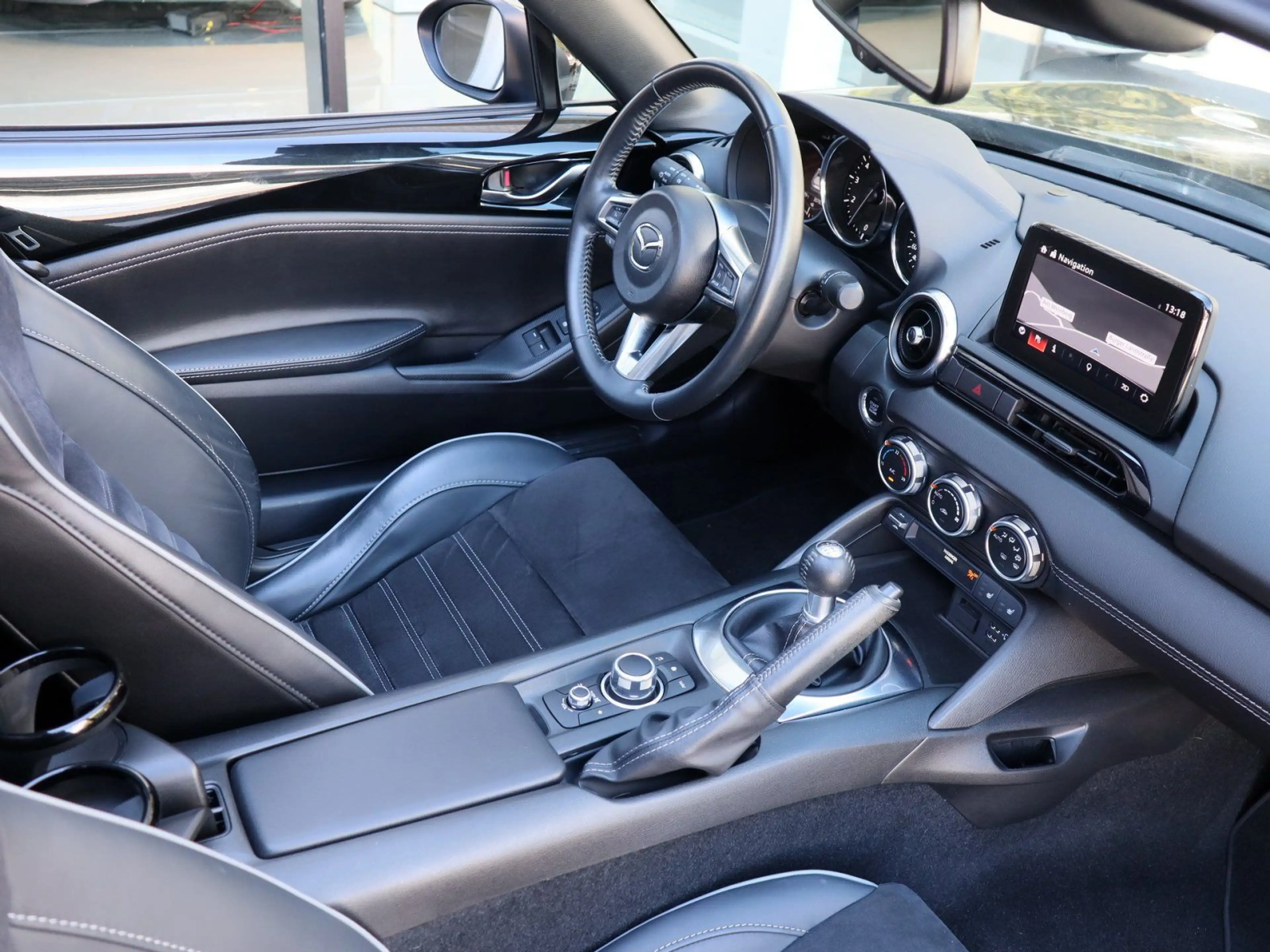 Mazda MX-5 2.0 Selection RF Skyactiv Kamera — photo 4