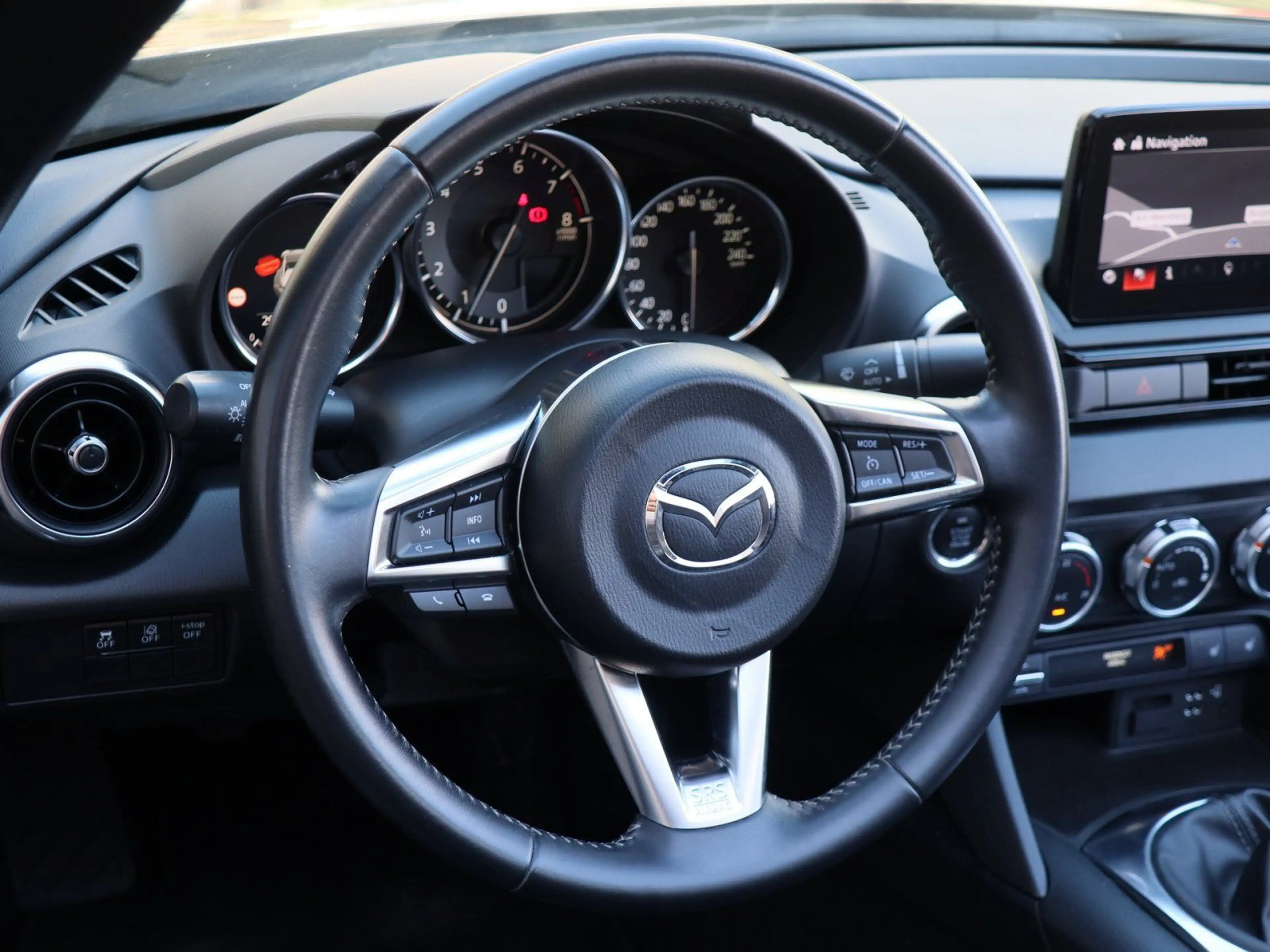 Mazda MX-5 2.0 Selection RF Skyactiv Kamera — photo 9