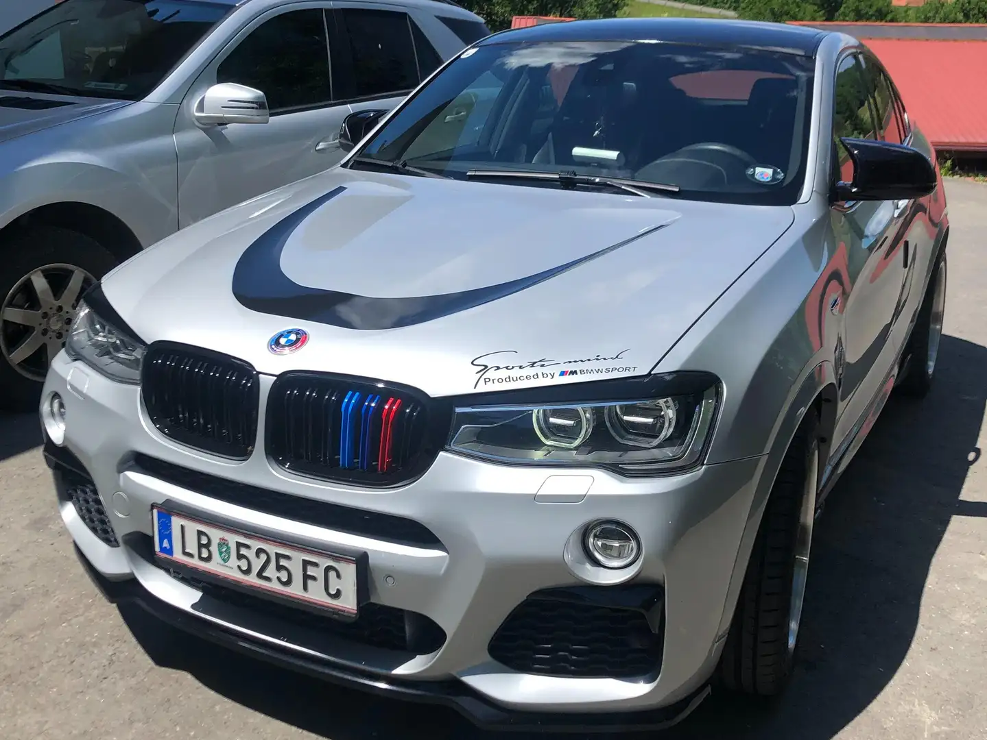 BMW X4 X4 xDrive 30d M-Paket Aut. Österreich-Paket Silber - 1
