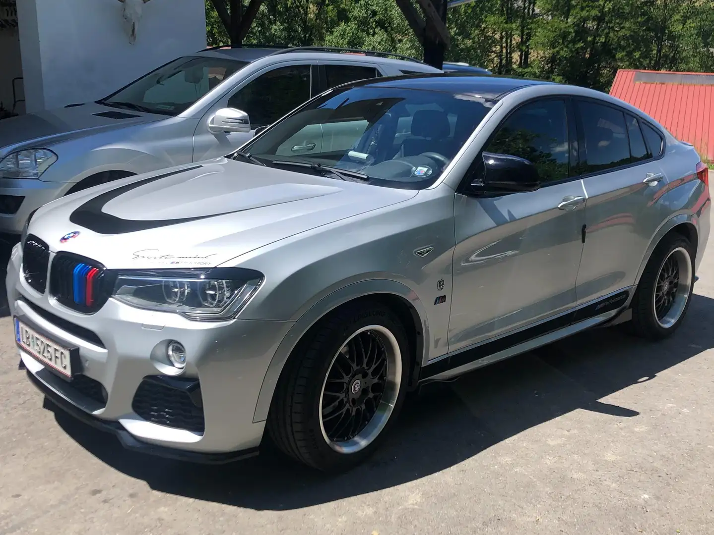 BMW X4 X4 xDrive 30d M-Paket Aut. Österreich-Paket Silber - 2