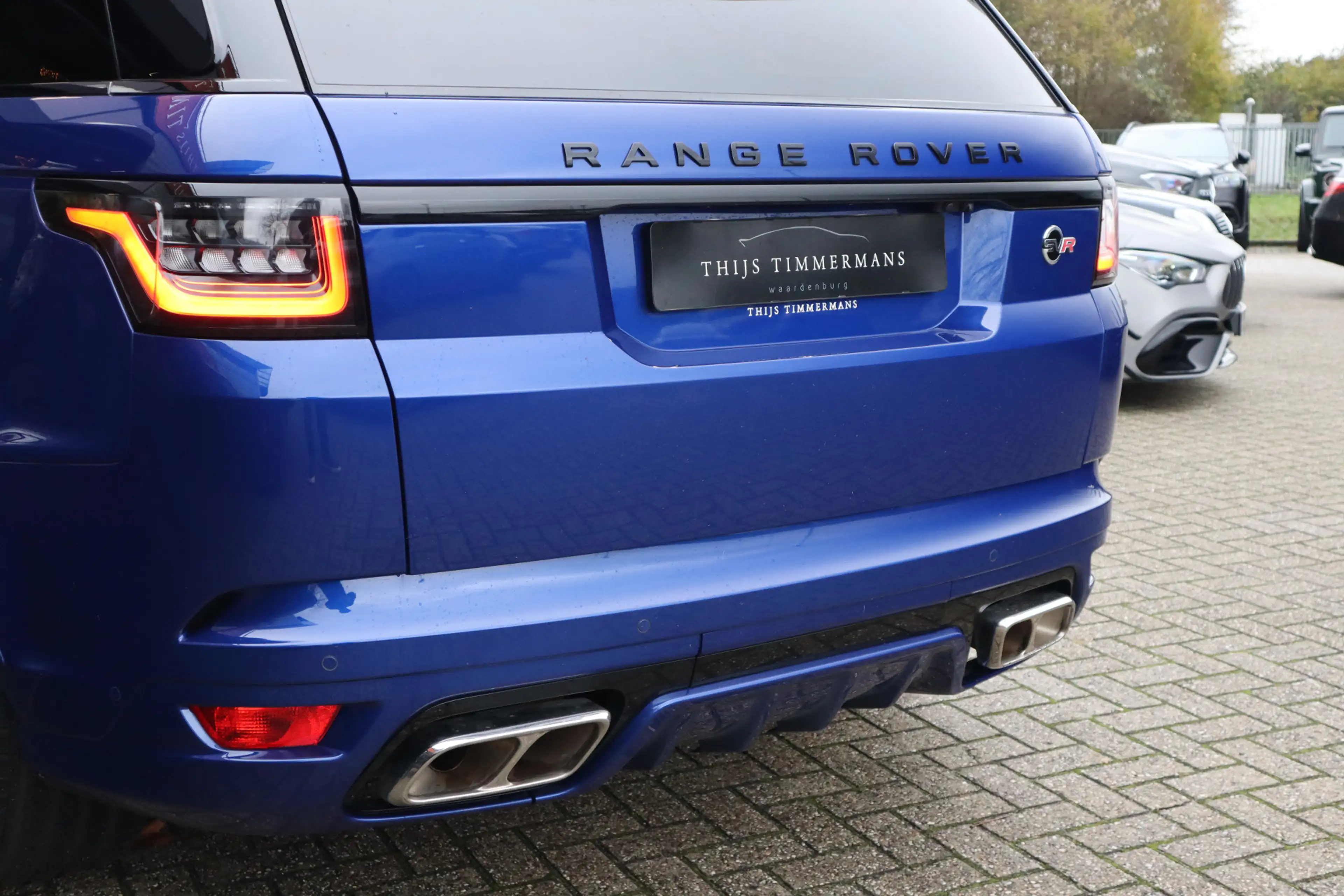 Land Rover Range Rover Sport P575 SVR | Carbon interieur, Meridian Audio, Adapt — photo 6