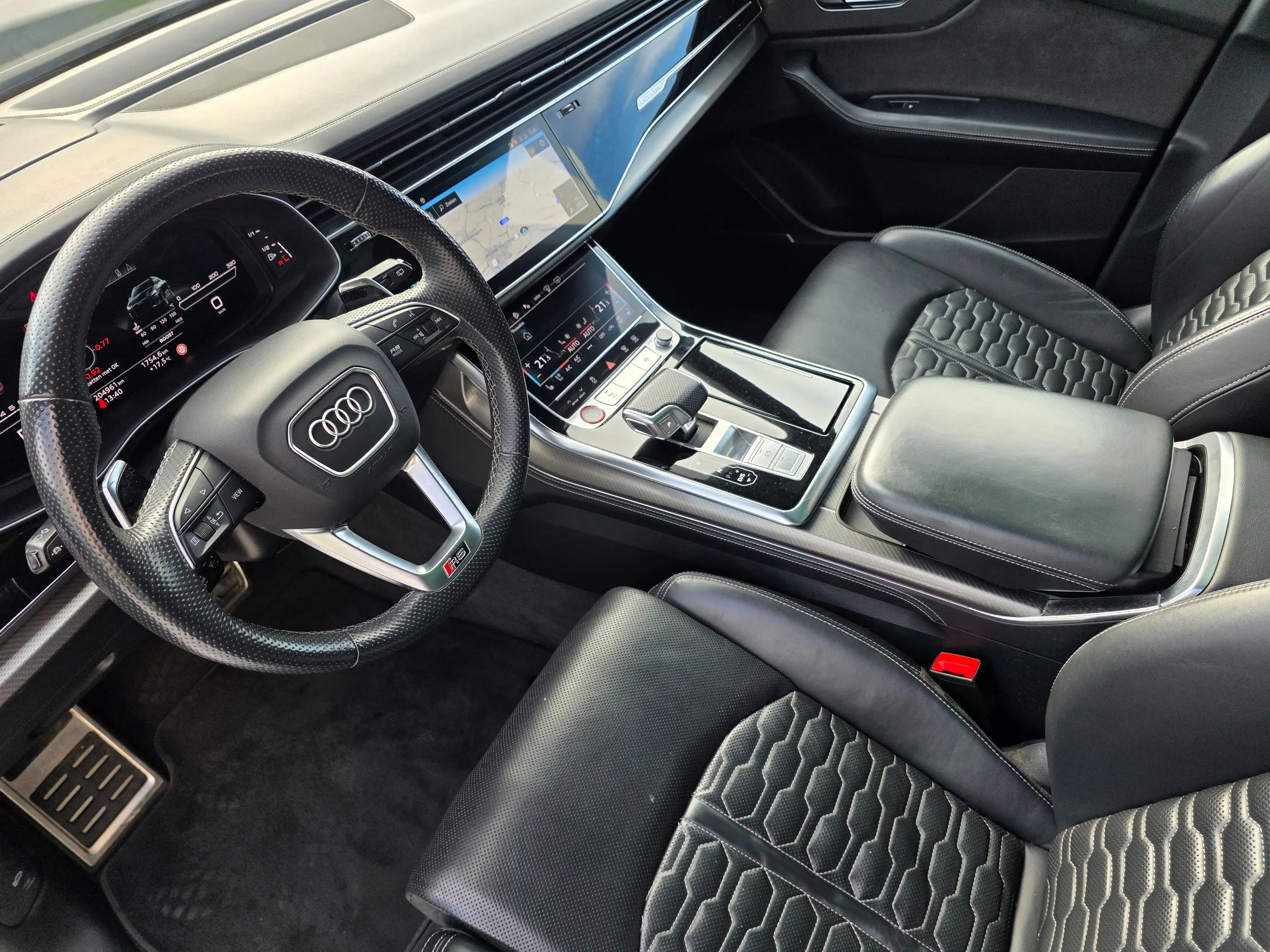Audi RS Q8 - 05/2021 - V8 - 600 PK - Quattro — photo 11
