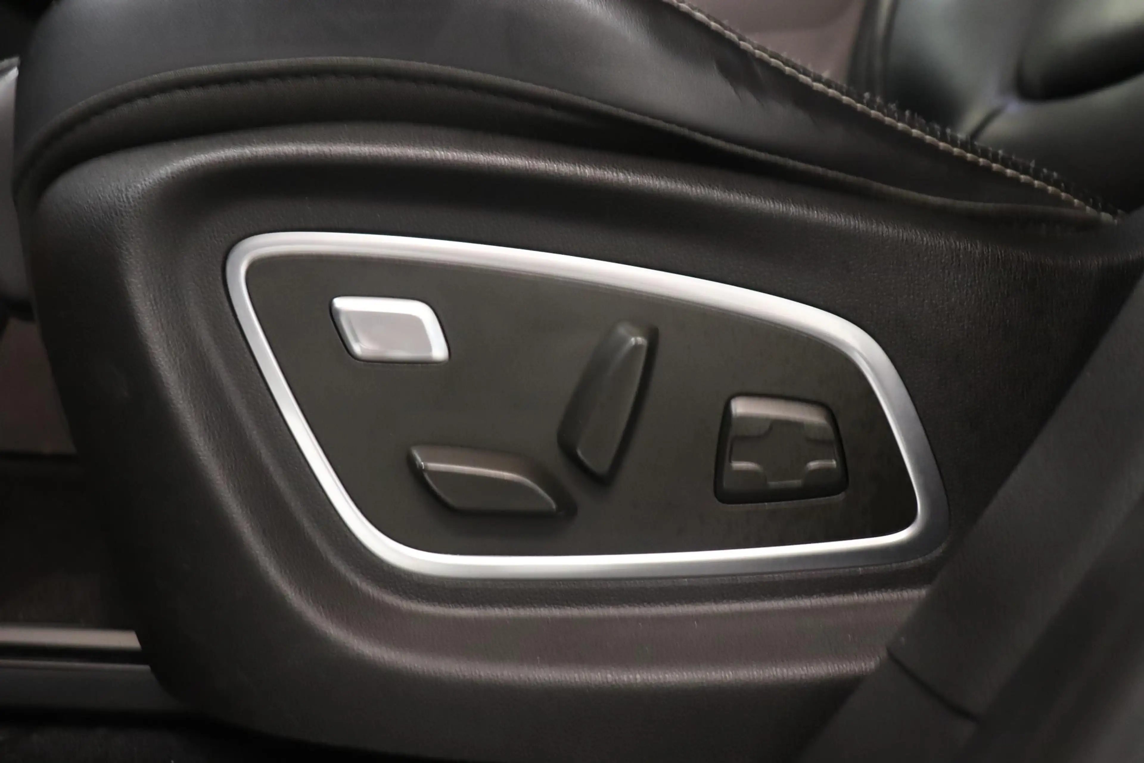 Renault Grand Scenic 1.3 TCe Initiale Paris 7p. | Camera | Lederen bekl — photo 27