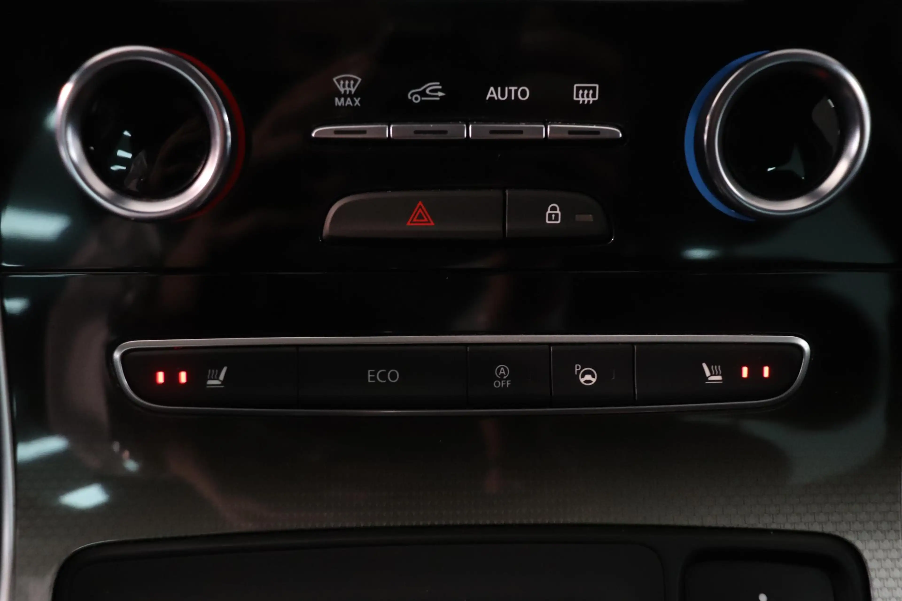Renault Grand Scenic 1.3 TCe Initiale Paris 7p. | Camera | Lederen bekl — photo 12