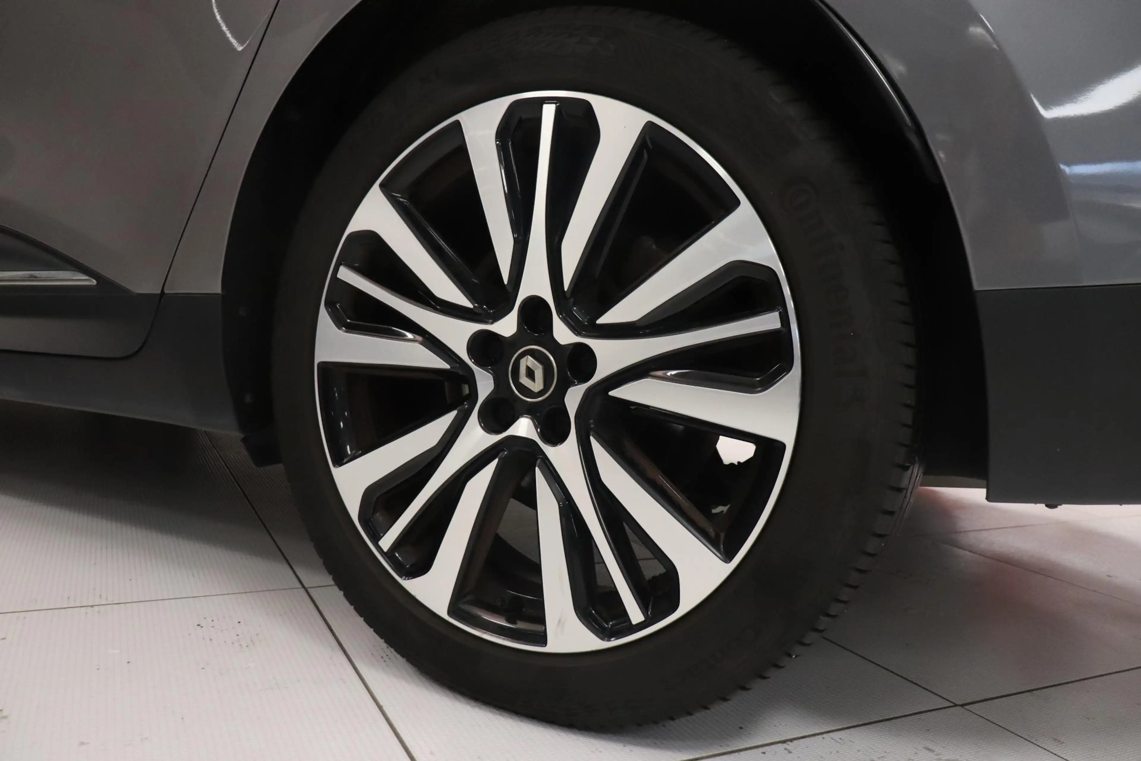 Renault Grand Scenic 1.3 TCe Initiale Paris 7p. | Camera | Lederen bekl — photo 26