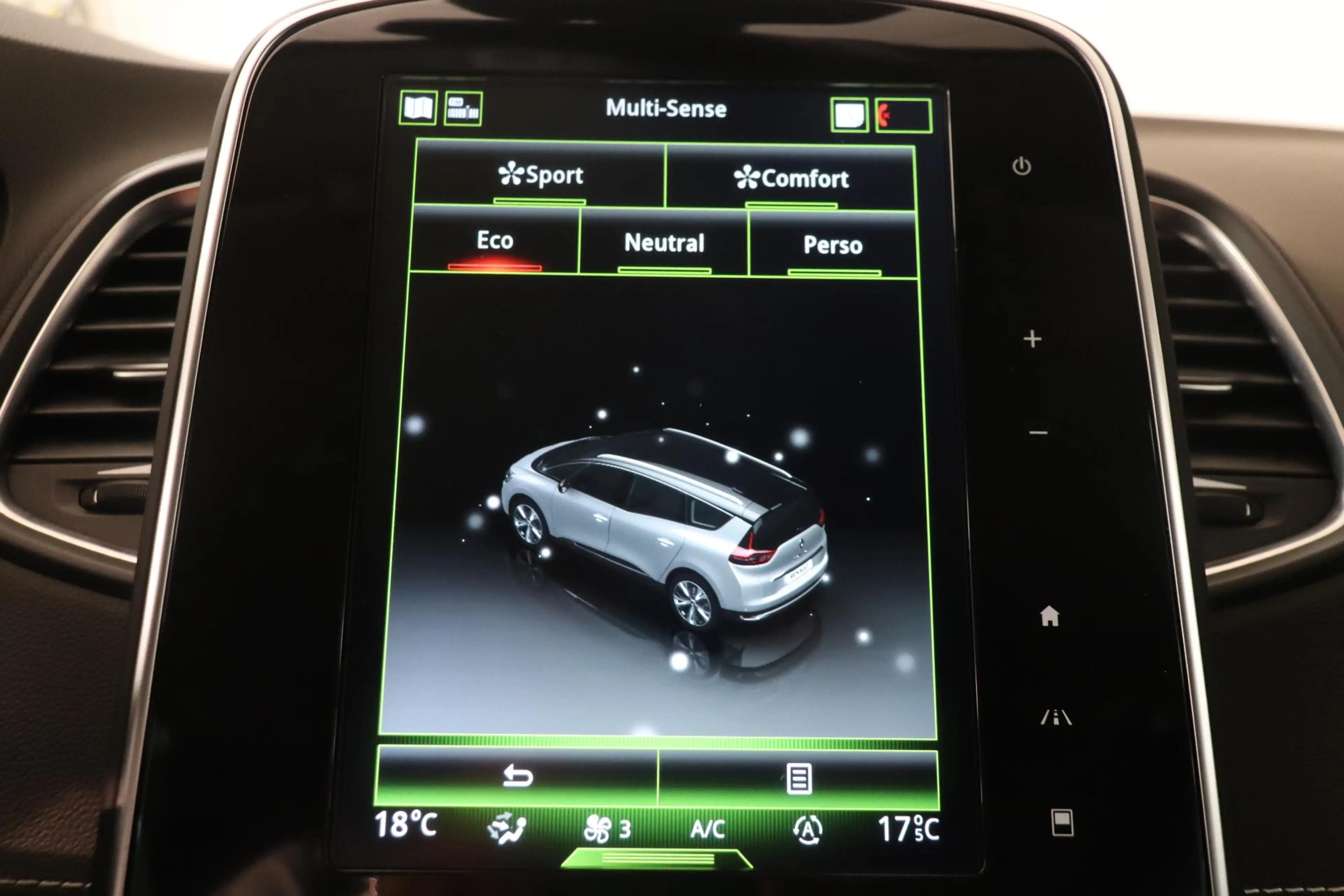 Renault Grand Scenic 1.3 TCe Initiale Paris 7p. | Camera | Lederen bekl — photo 31