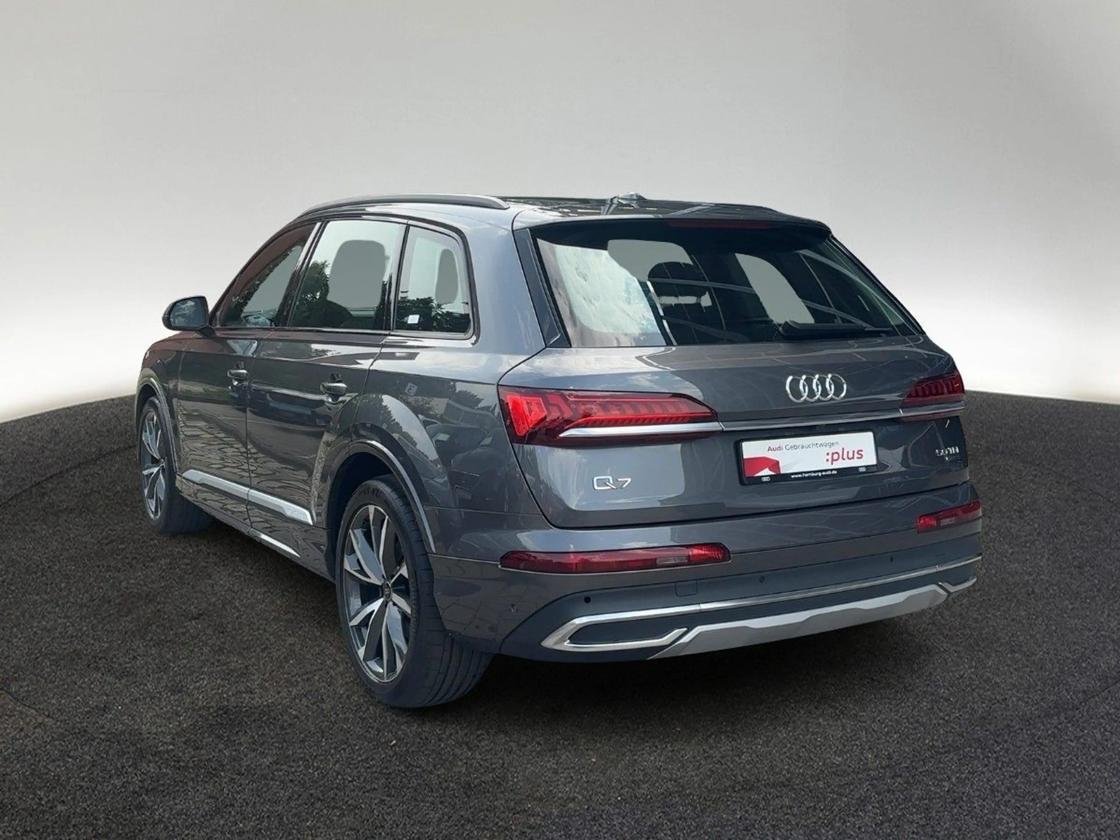 Audi Q7 50 TDI quattro S tronic — photo 3