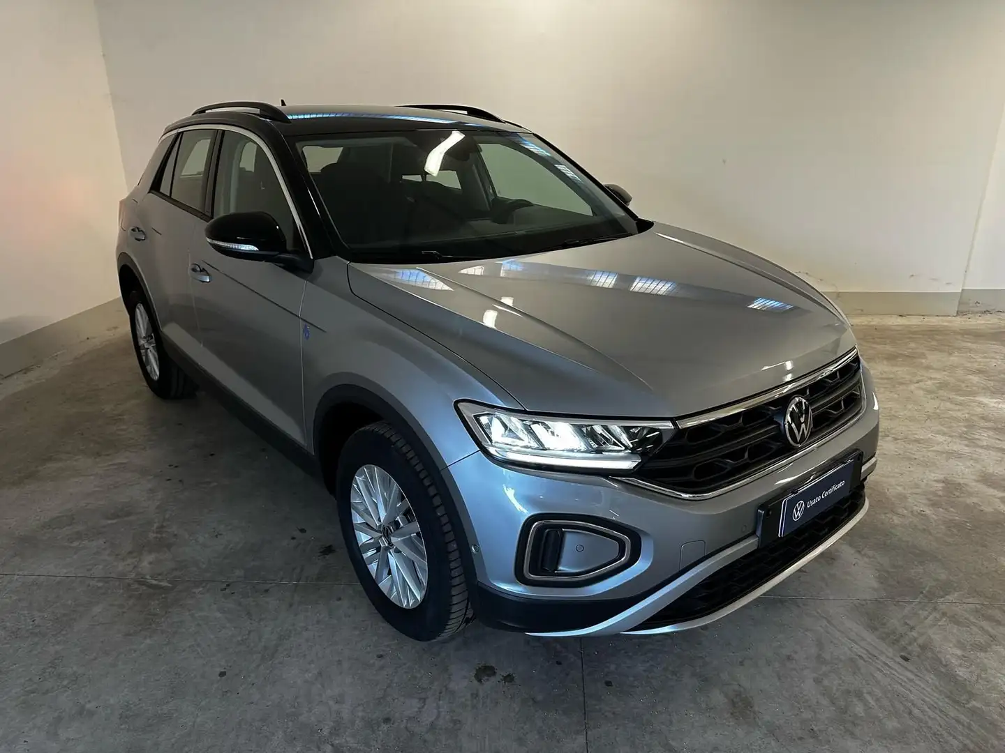 Volkswagen T-Roc 2.0 TDI LIFE DSG 150 CV - 1