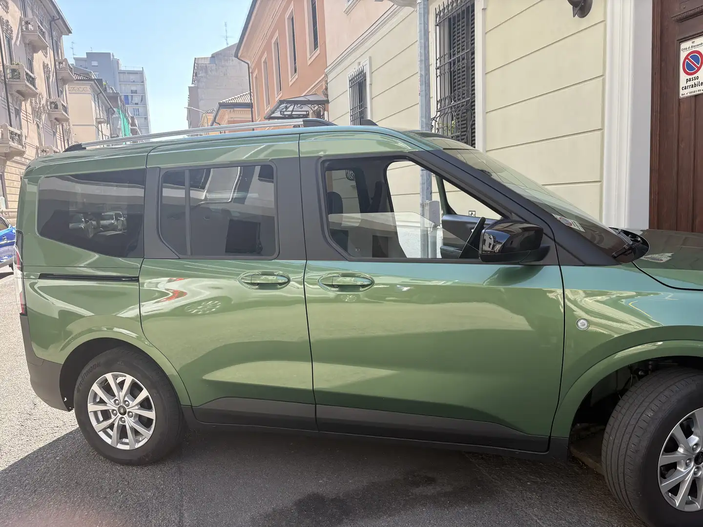 Ford Tourneo nuovo - 1