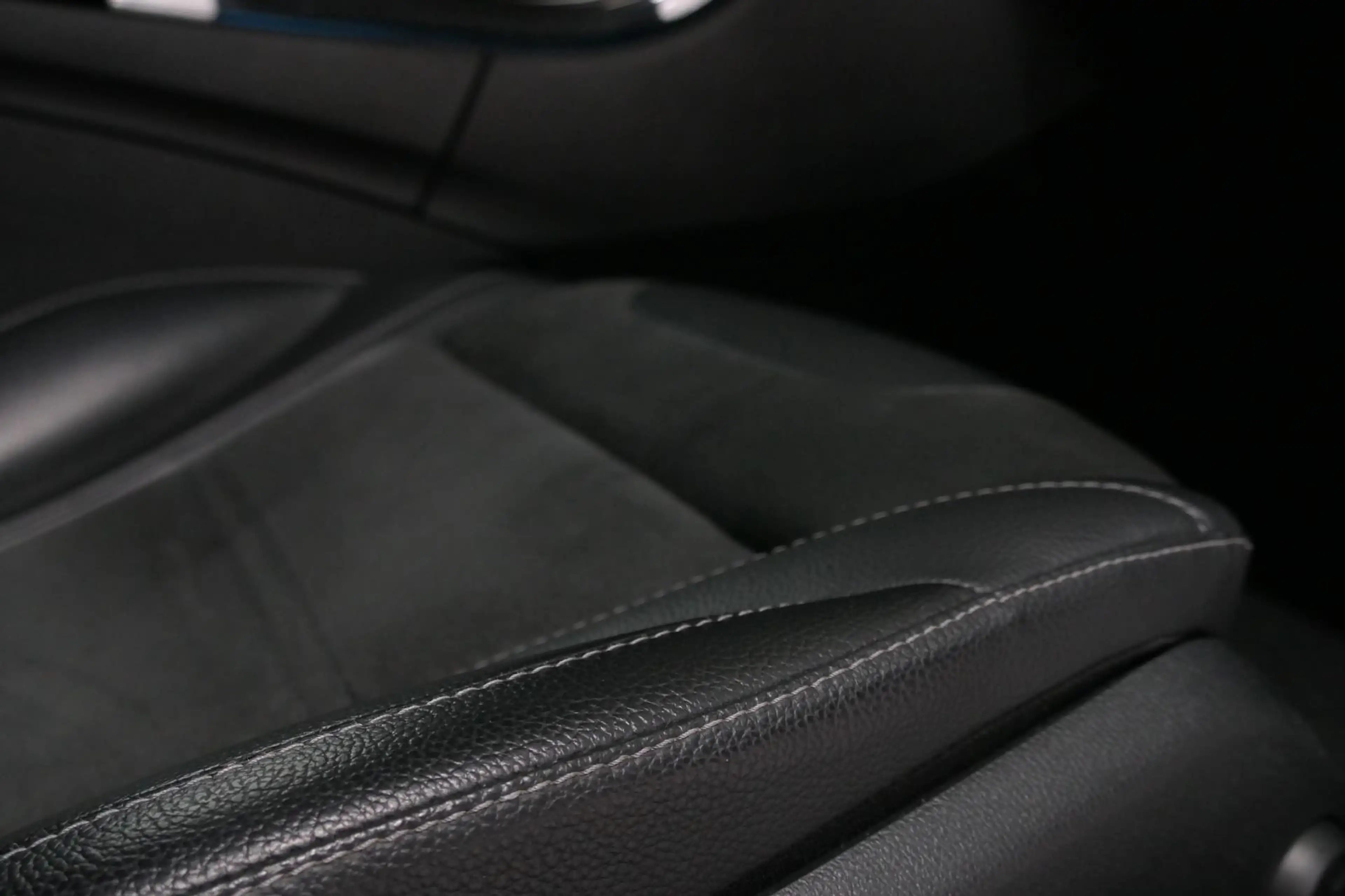 Mercedes-Benz C 63 AMG C63 AMG *Pano*Kamera*Comand*Night*Gewinde*LM20* — photo 13