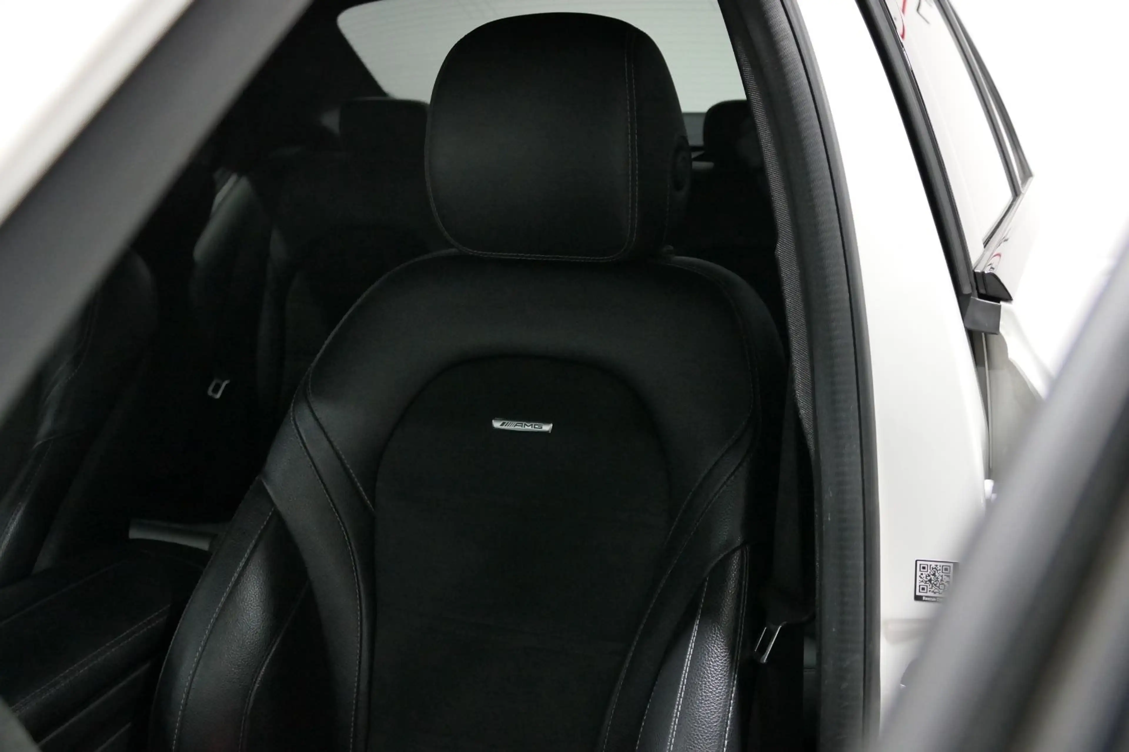 Mercedes-Benz C 63 AMG C63 AMG *Pano*Kamera*Comand*Night*Gewinde*LM20* — photo 15