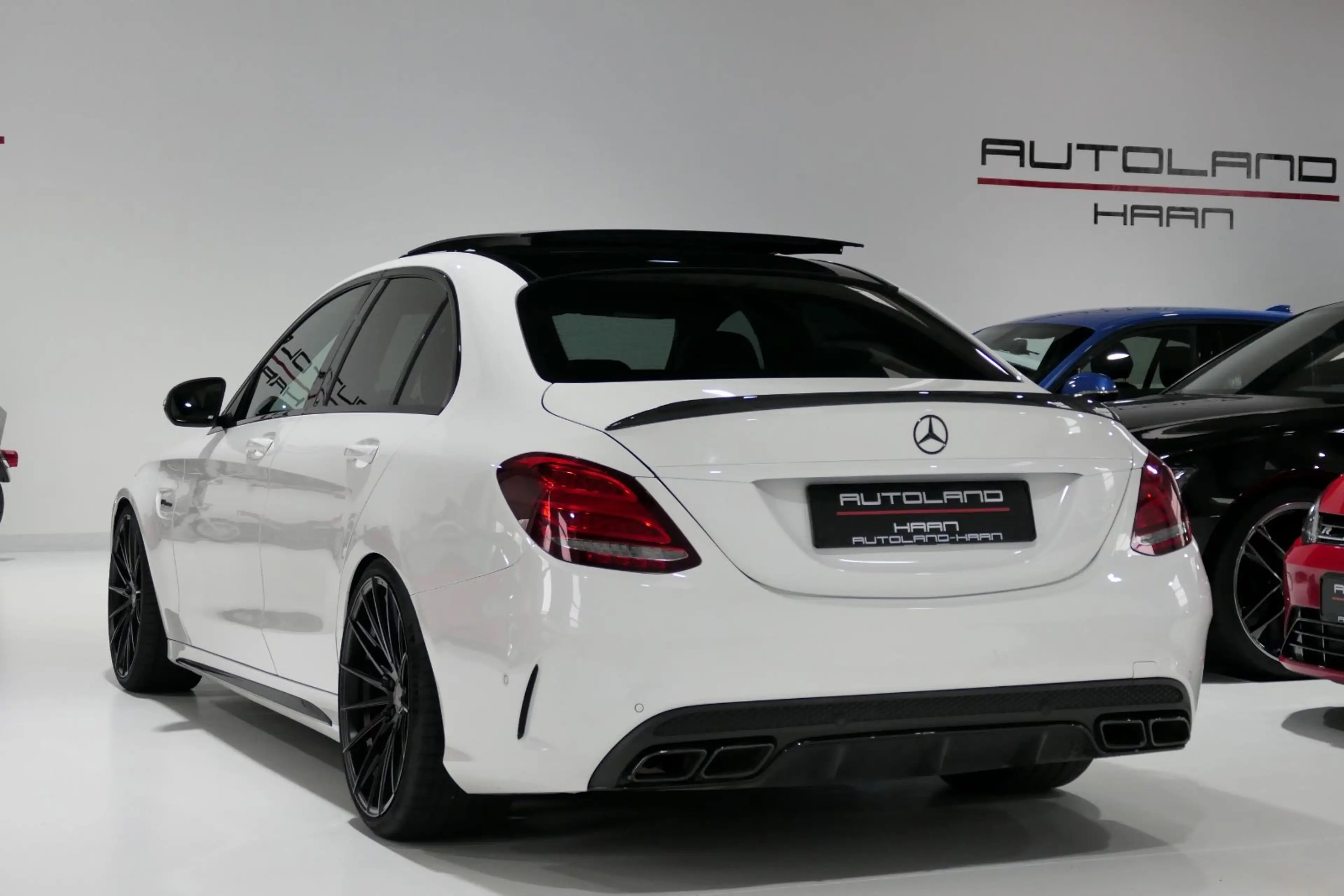 Mercedes-Benz C 63 AMG C63 AMG *Pano*Kamera*Comand*Night*Gewinde*LM20* — photo 6
