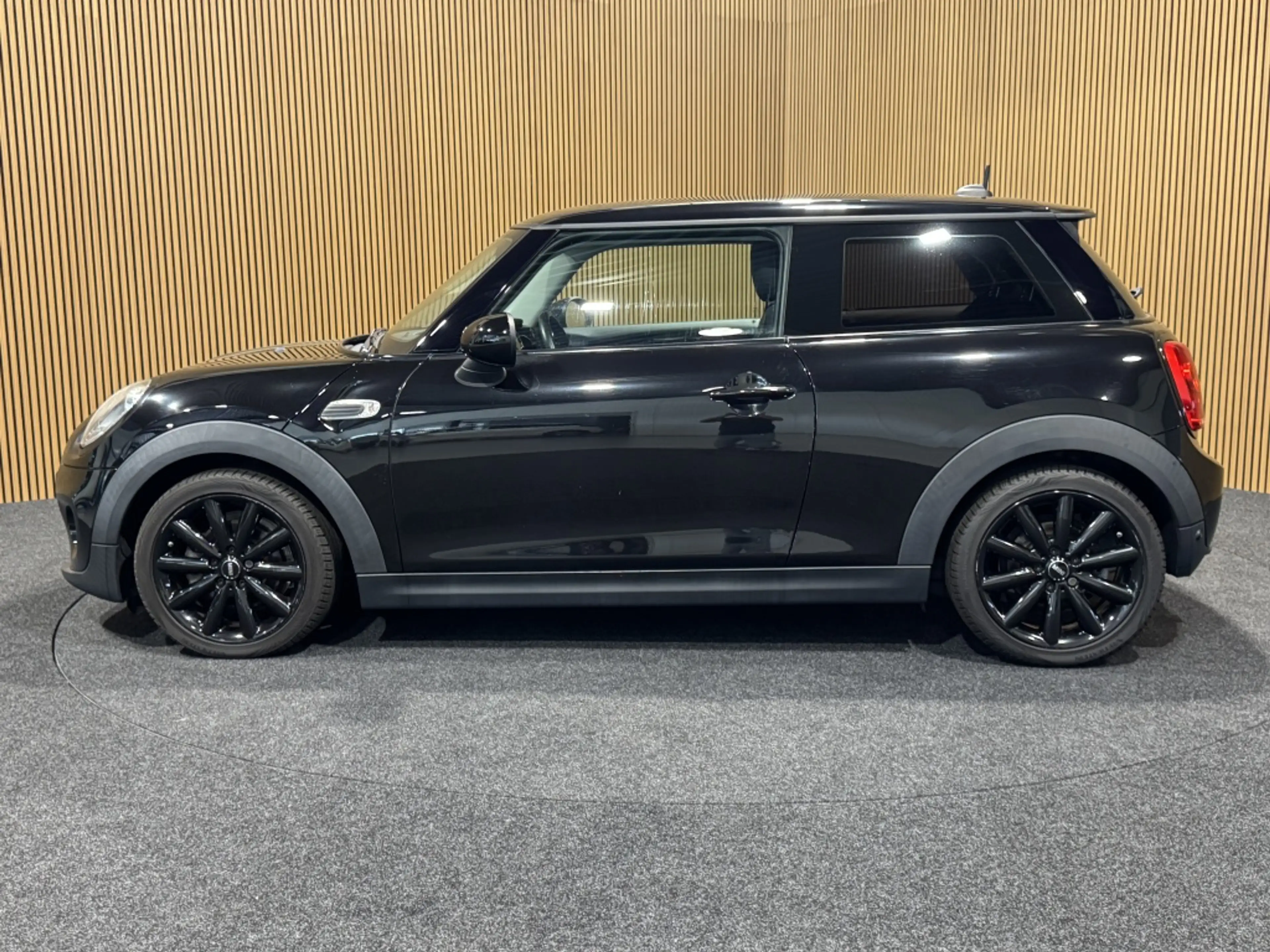MINI Cooper Mini 1.5 Business | Airco | Cruise | Navi | Blueto — photo 2