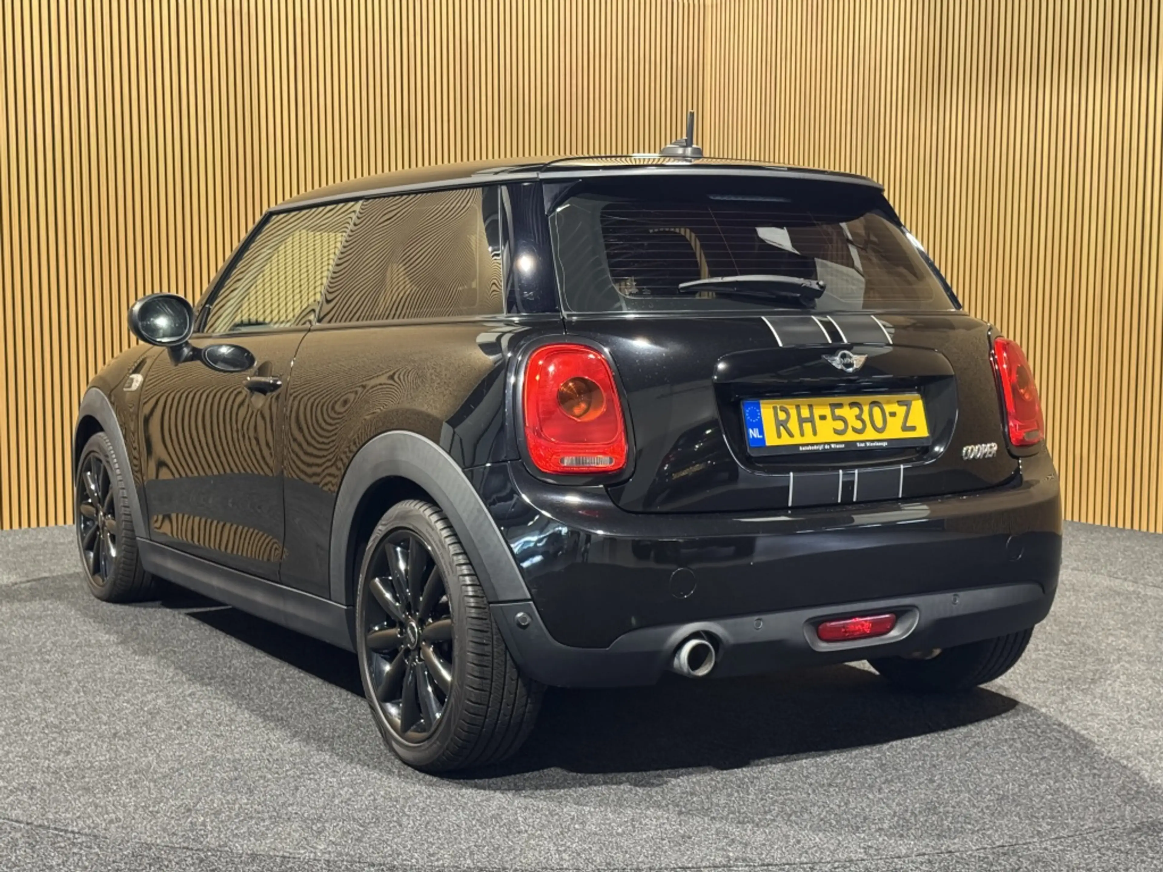 MINI Cooper Mini 1.5 Business | Airco | Cruise | Navi | Blueto — photo 3