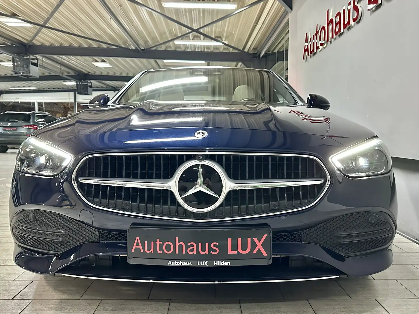 Mercedes-Benz C 200 4MATIC*R-KAM*HEADUP*AHK*LED*PANORAMA*1HAND* Blau - 2