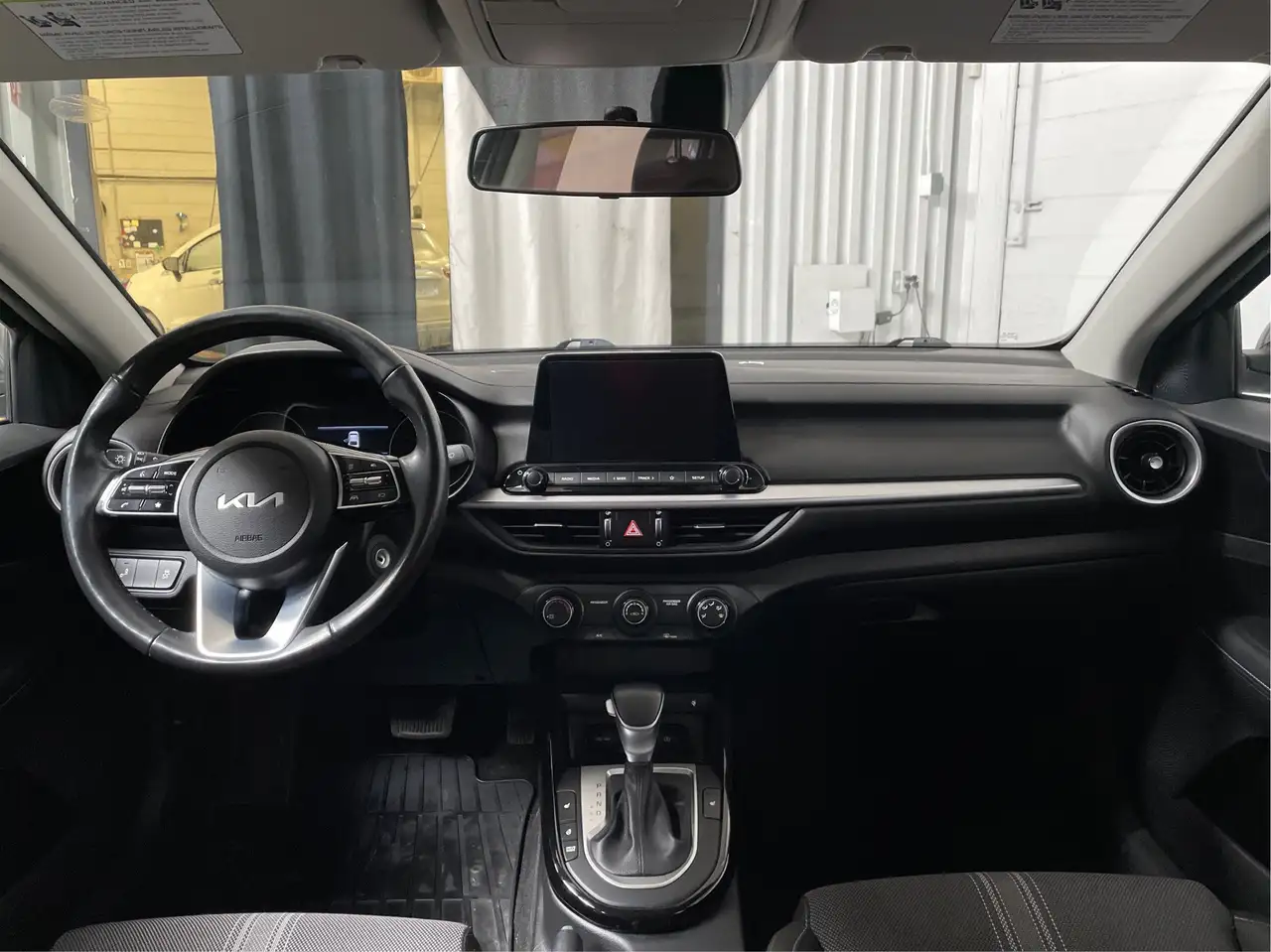 Kia Forte снимка Kia Forte