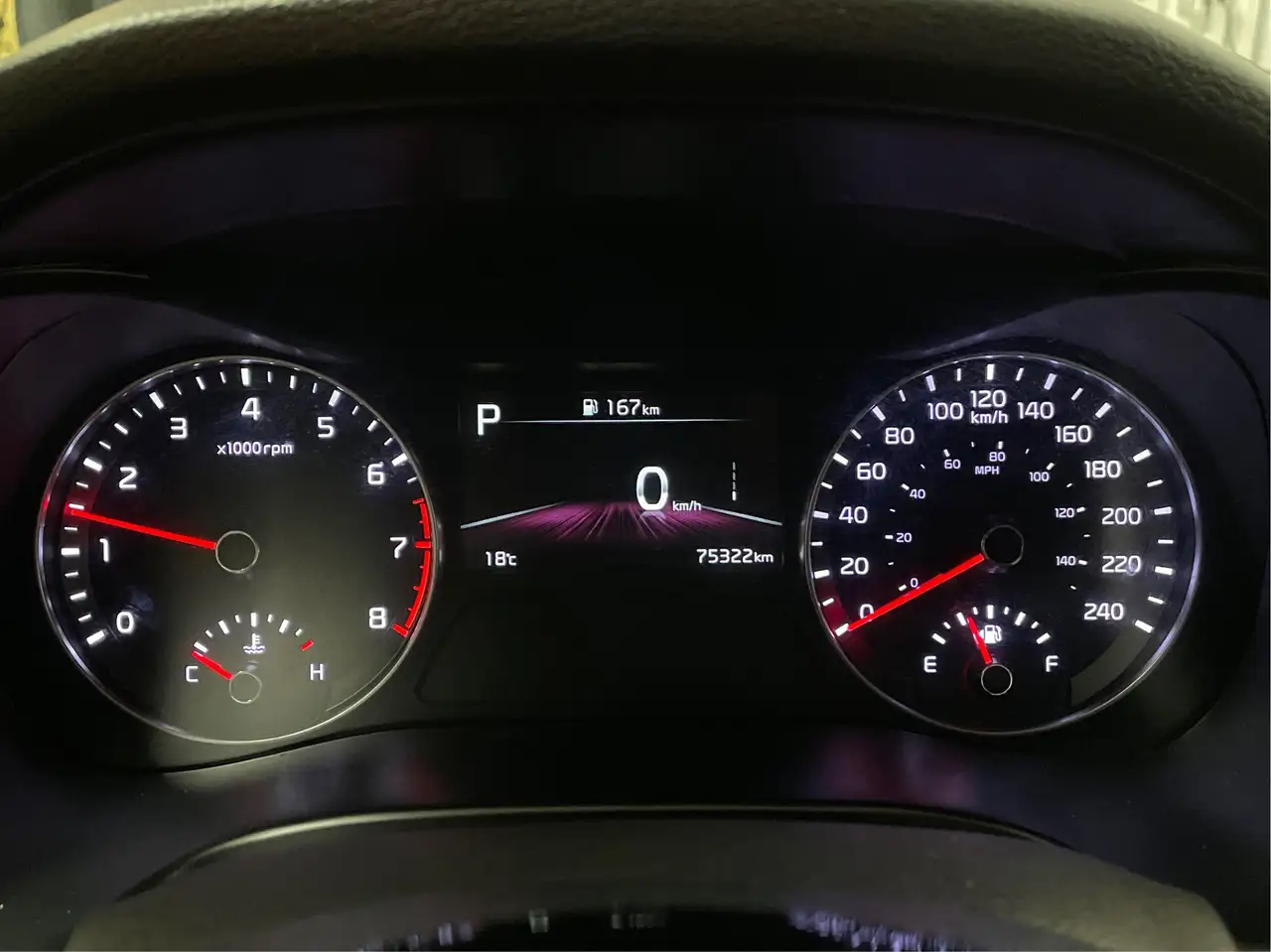 Kia Forte снимка Kia Forte