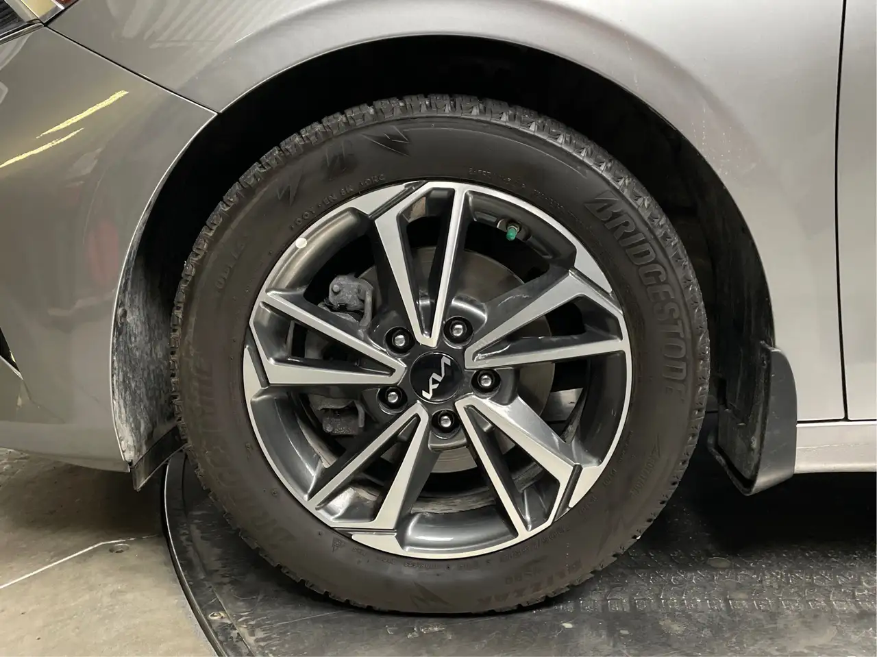 Kia Forte снимка Kia Forte