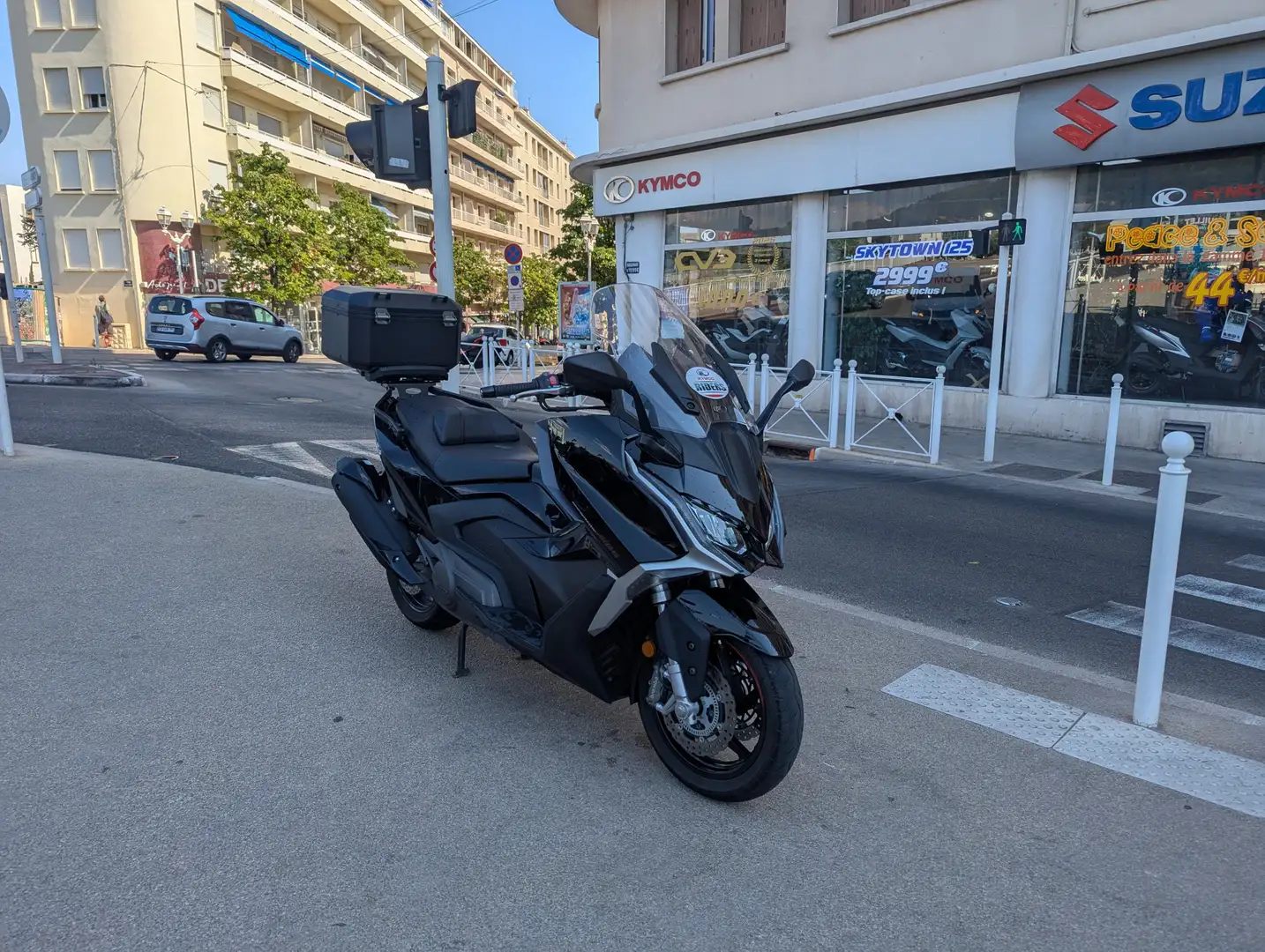 Kymco AK 550 Noir - 2