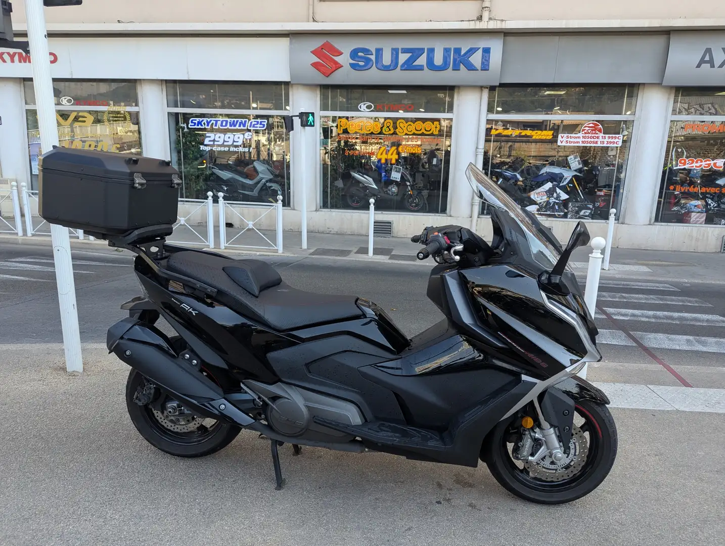 Kymco AK 550 Noir - 1