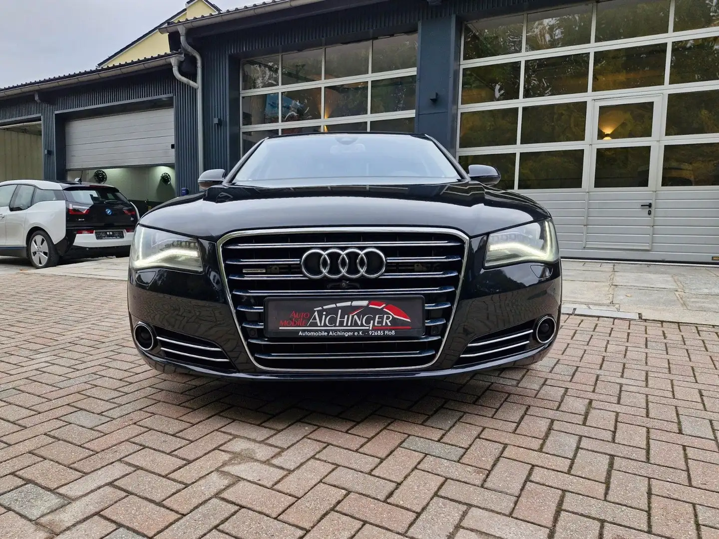 Audi A8 4.2 TDI quattro B&O Shz. Klima Scheckheft Schwarz - 2