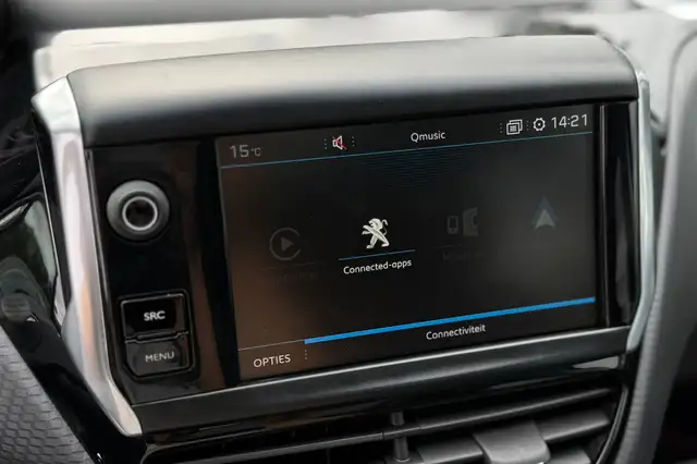Peugeot 2008 view 14