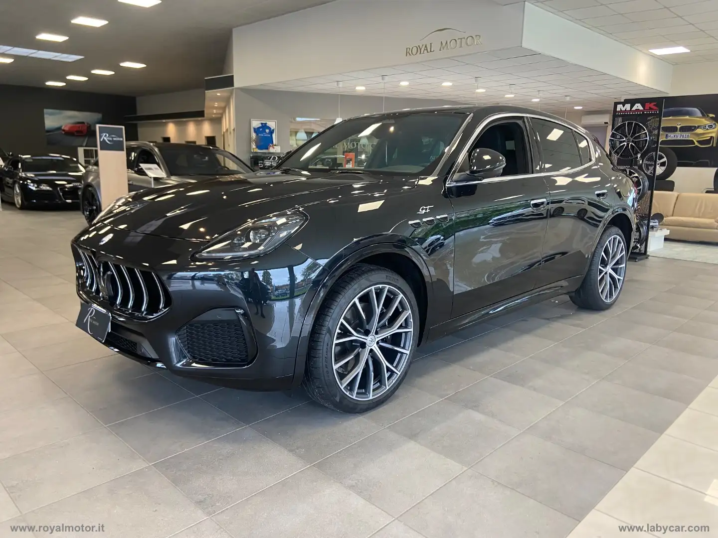 Maserati Grecale 2.0 MHEV 300 CV GT Zwart - 1